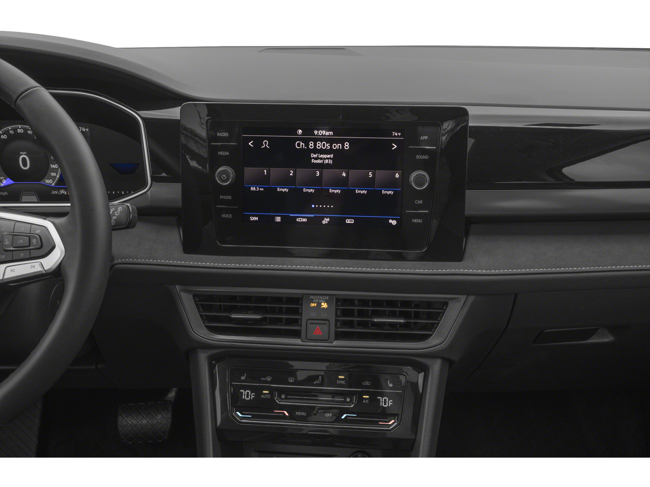 2027 Volkswagen Taos SE Black 4MOTION