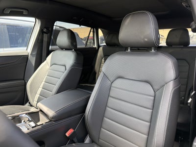 2026 Volkswagen Atlas Cross Sport 2.0T SEL R-Line Black 4MOTION