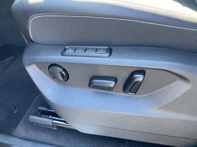 2026 Volkswagen Atlas Cross Sport 2.0T SEL R-Line Black 4MOTION