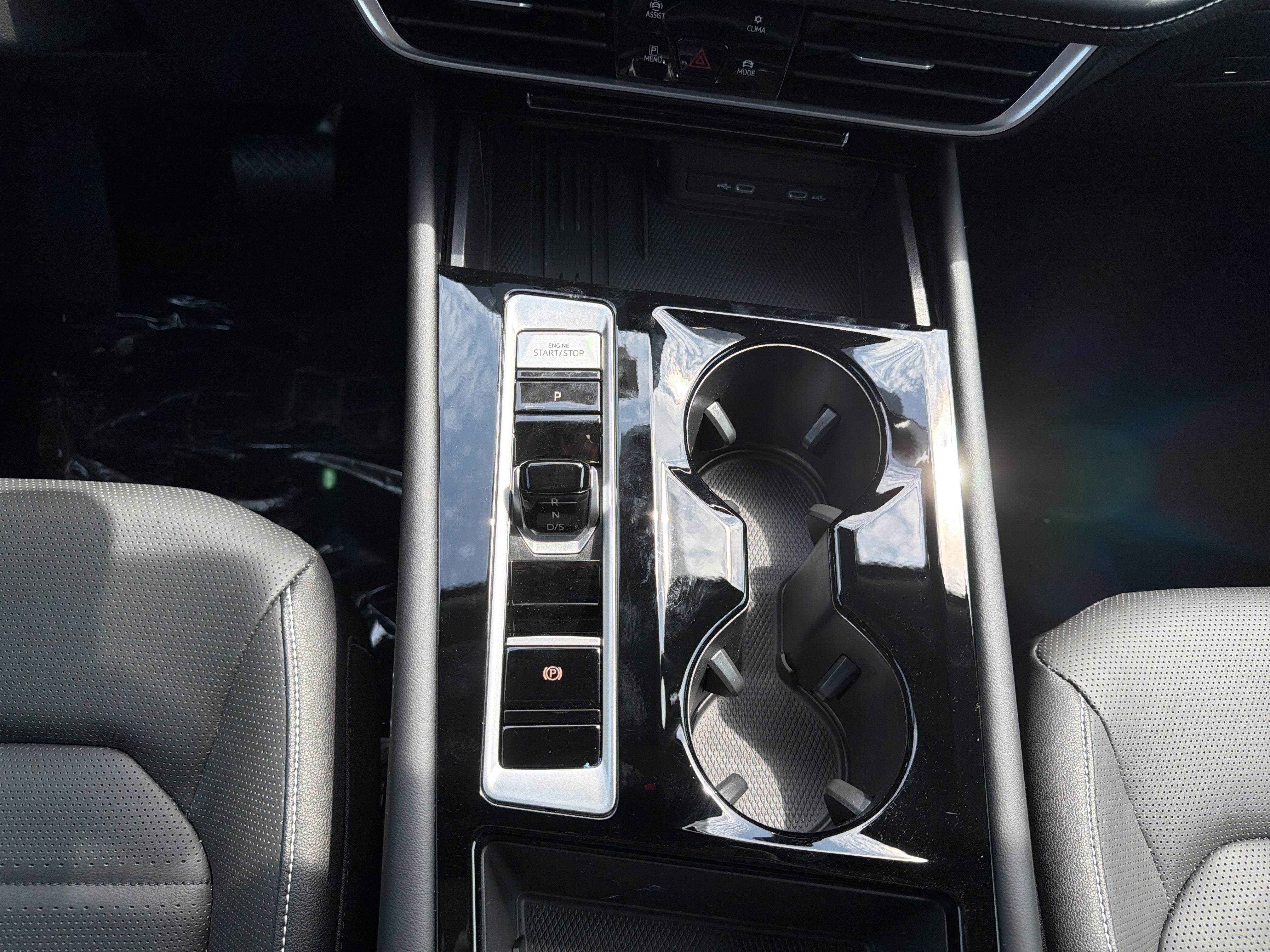 2026 Volkswagen Atlas 2.0T SEL 4MOTION