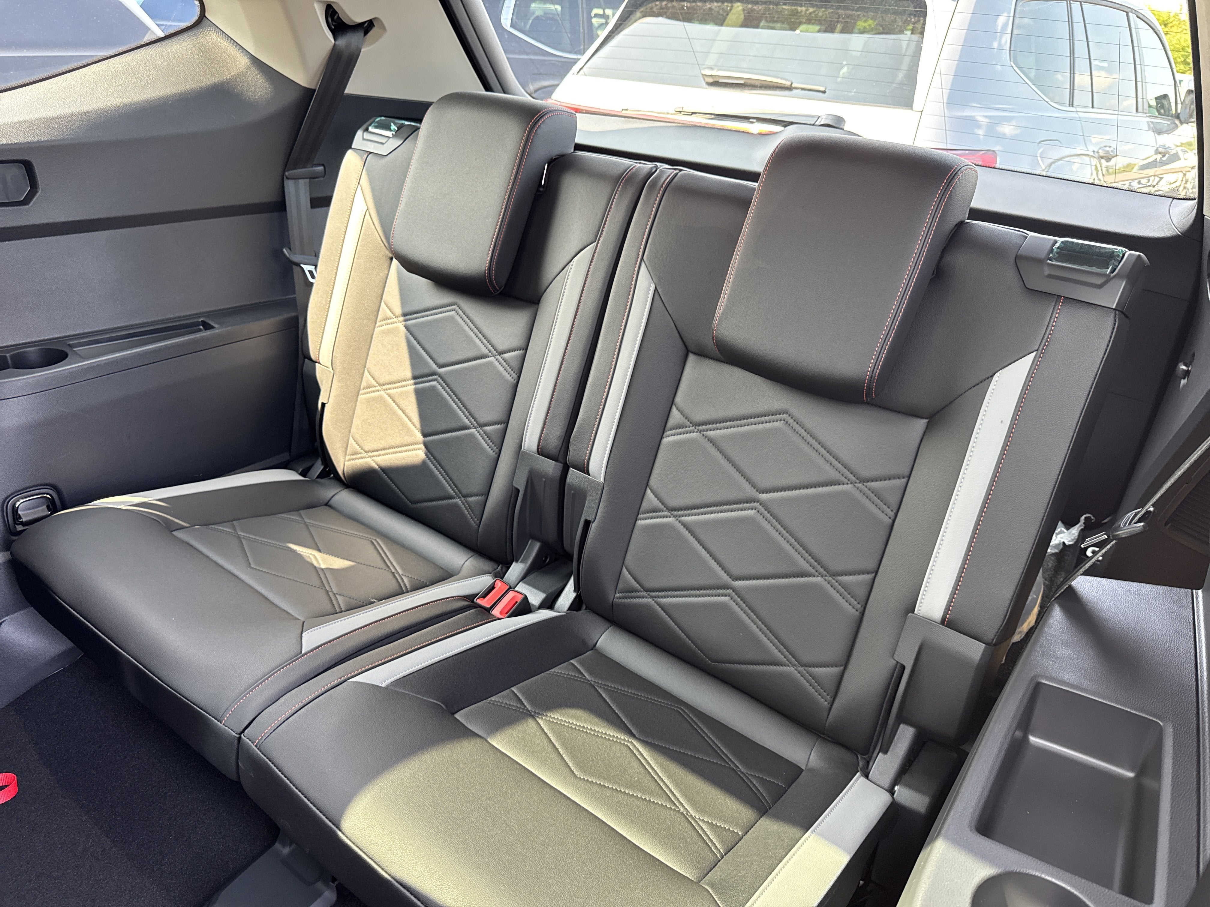 2026 Volkswagen Atlas 2.0T Peak Edition 4MOTION