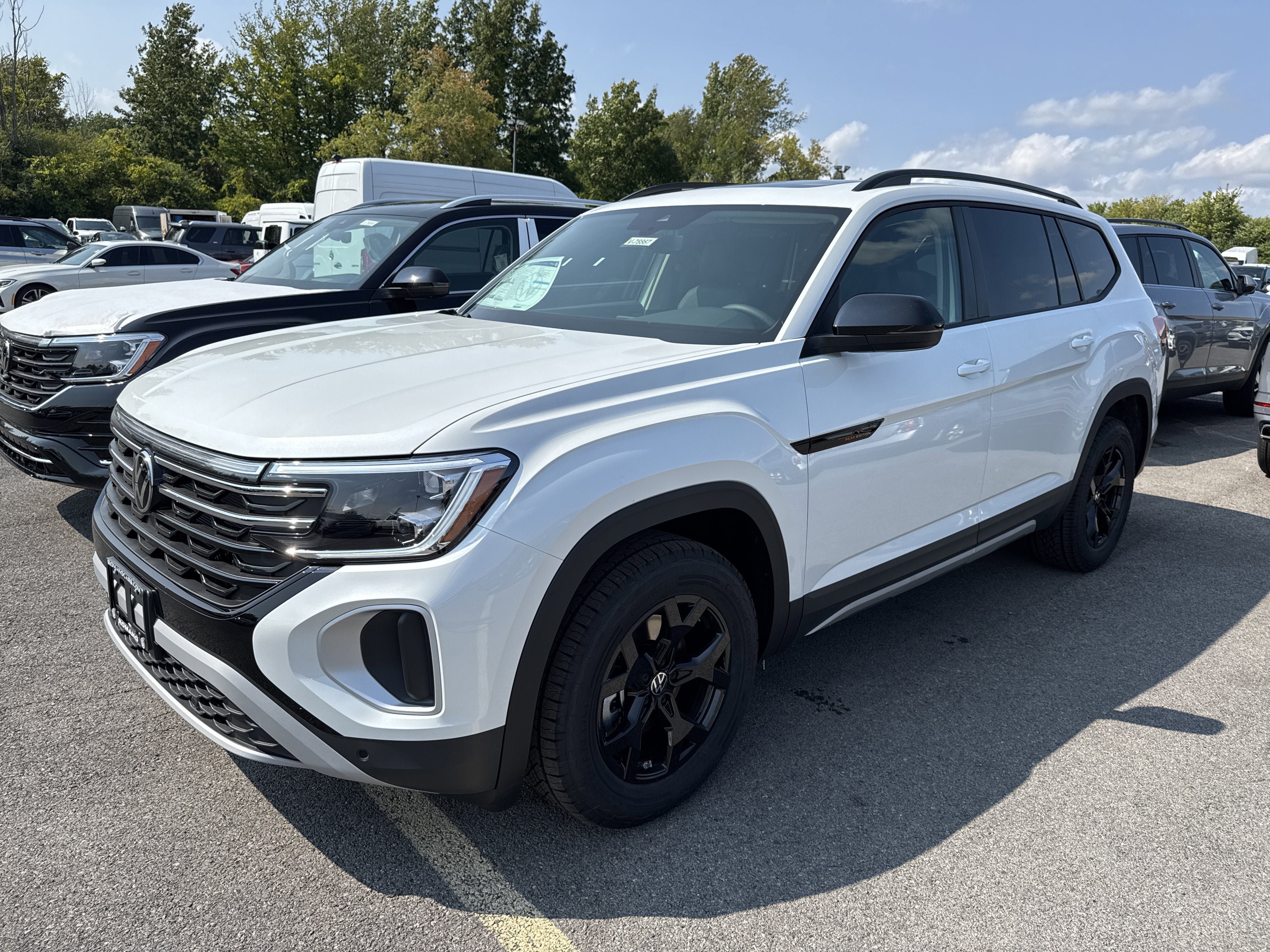 2026 Volkswagen Atlas 2.0T Peak Edition 4MOTION