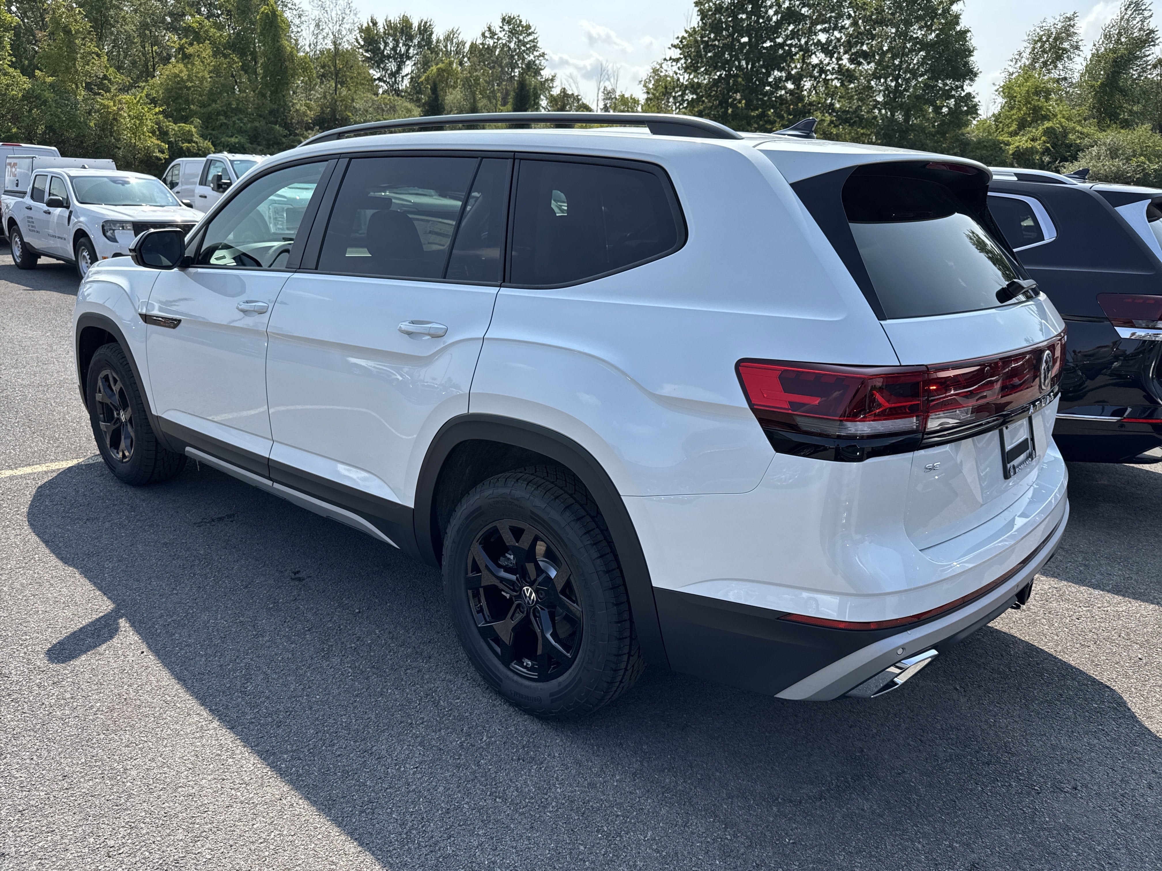 2026 Volkswagen Atlas 2.0T Peak Edition 4MOTION