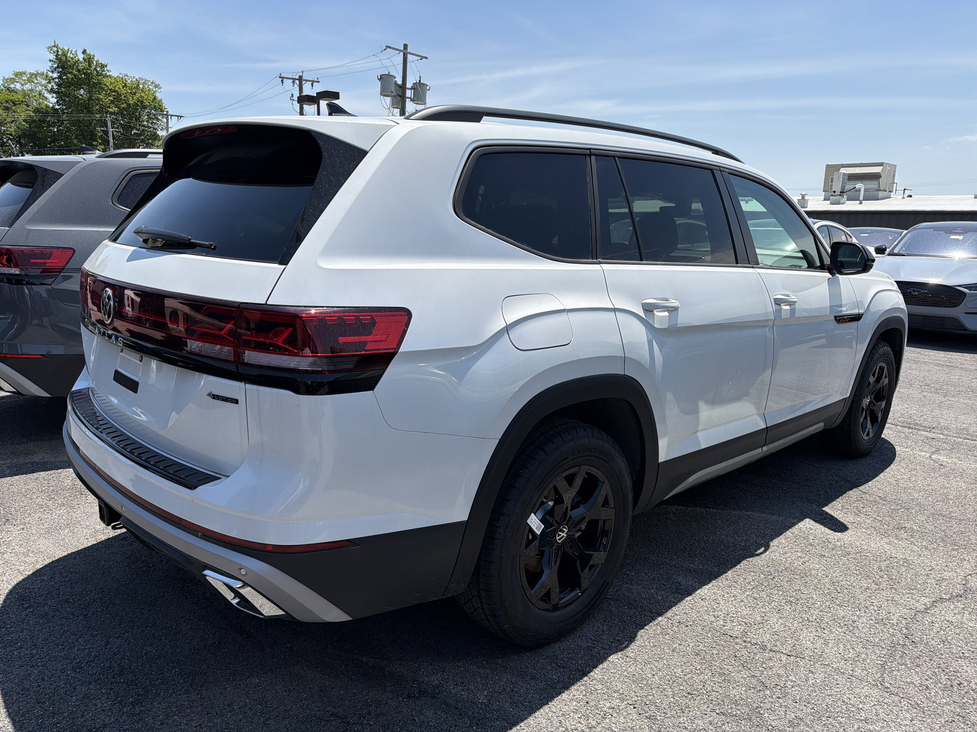 2026 Volkswagen Atlas 2.0T Peak Edition 4MOTION