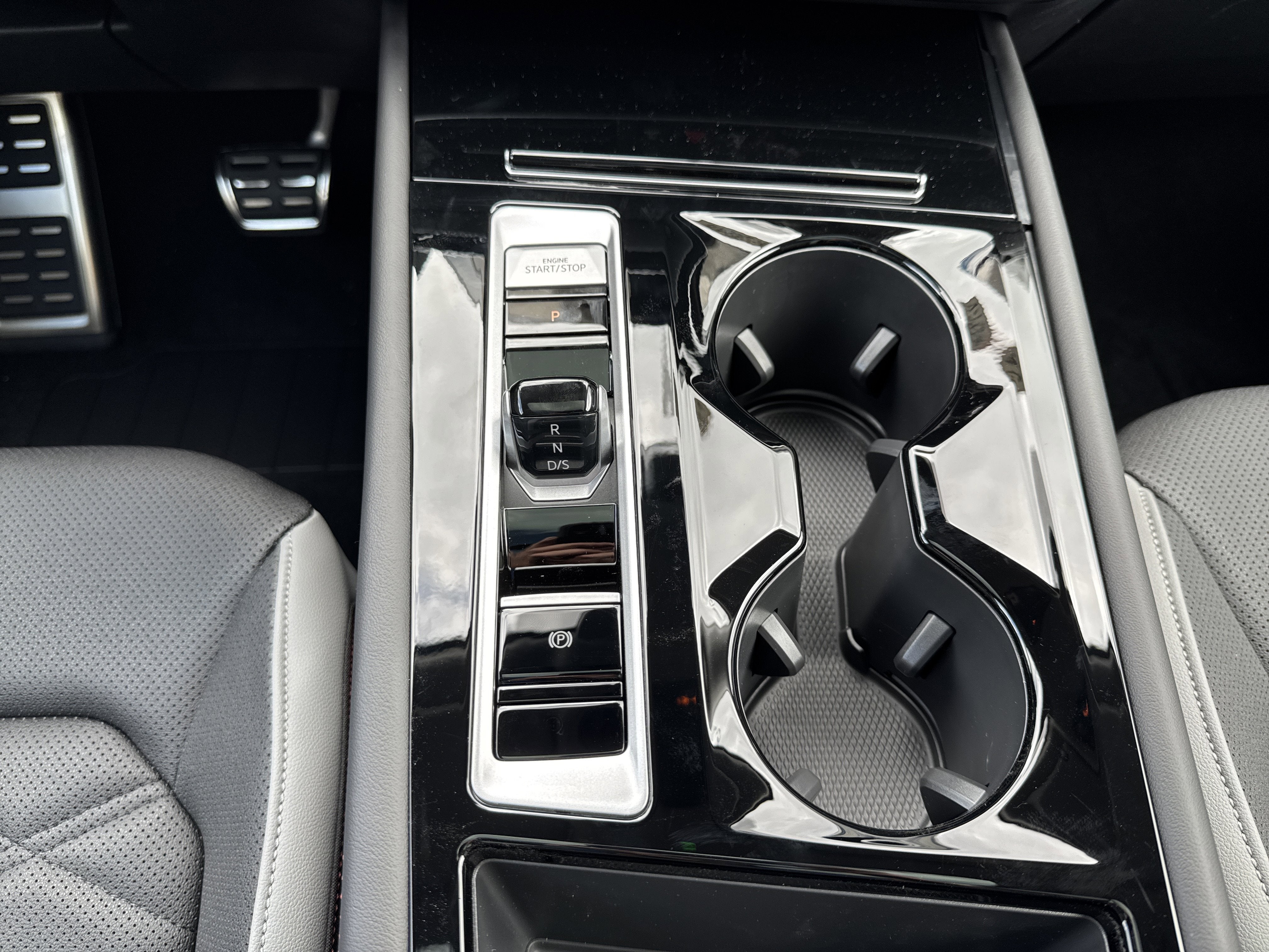 2026 Volkswagen Atlas 2.0T Peak Edition 4MOTION