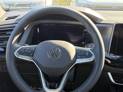 2026 Volkswagen Atlas Cross Sport 2.0T SEL Premium R-Line 4MOTION