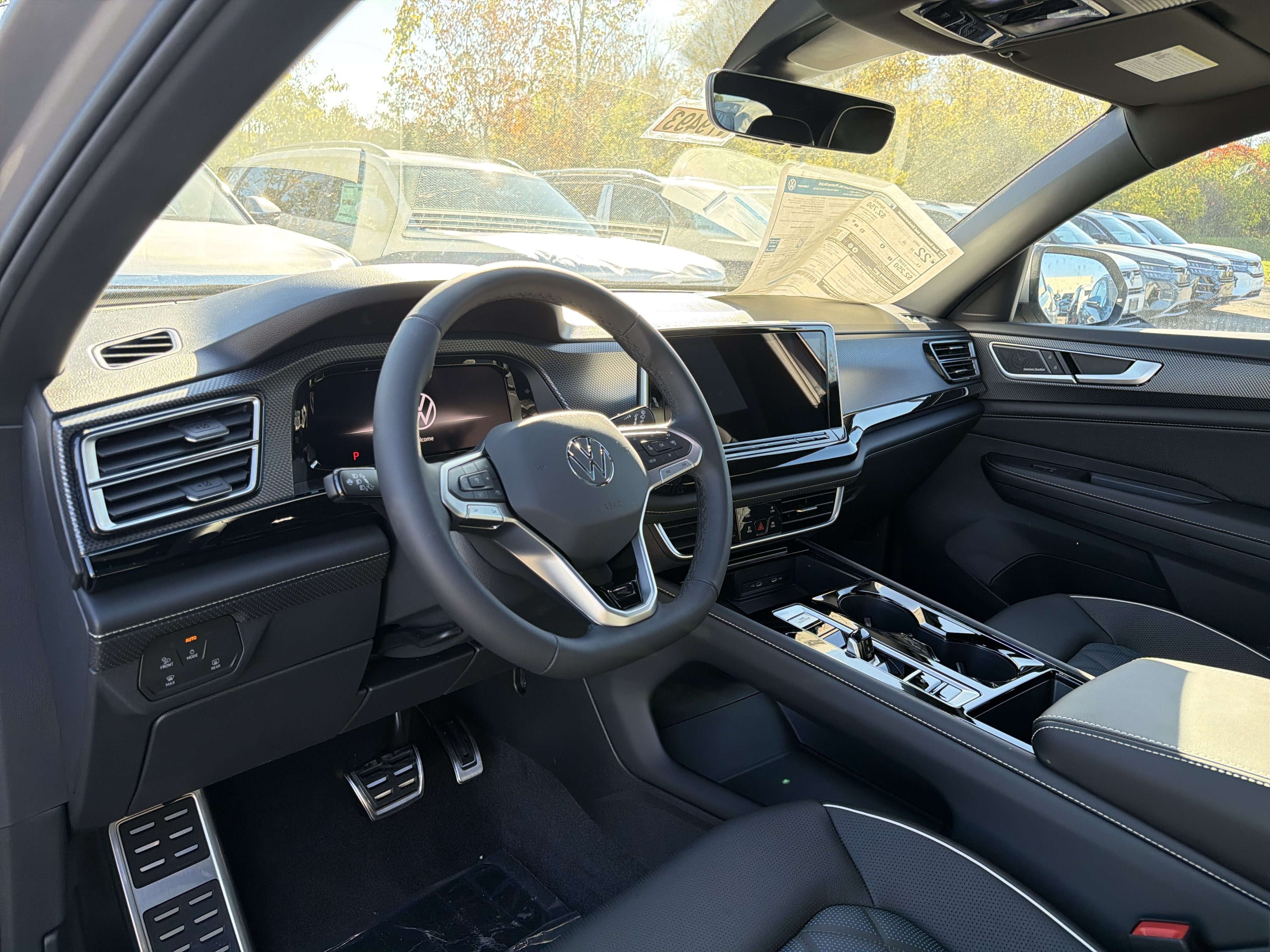 2026 Volkswagen Atlas Cross Sport 2.0T SEL Premium R-Line 4MOTION