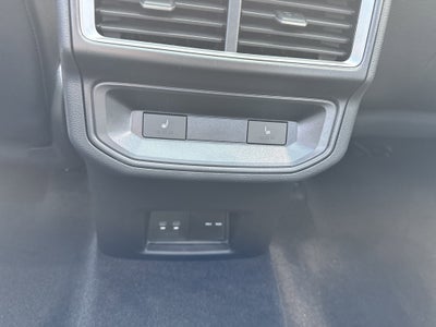 2026 Volkswagen Atlas Cross Sport 2.0T SEL Premium R-Line 4MOTION