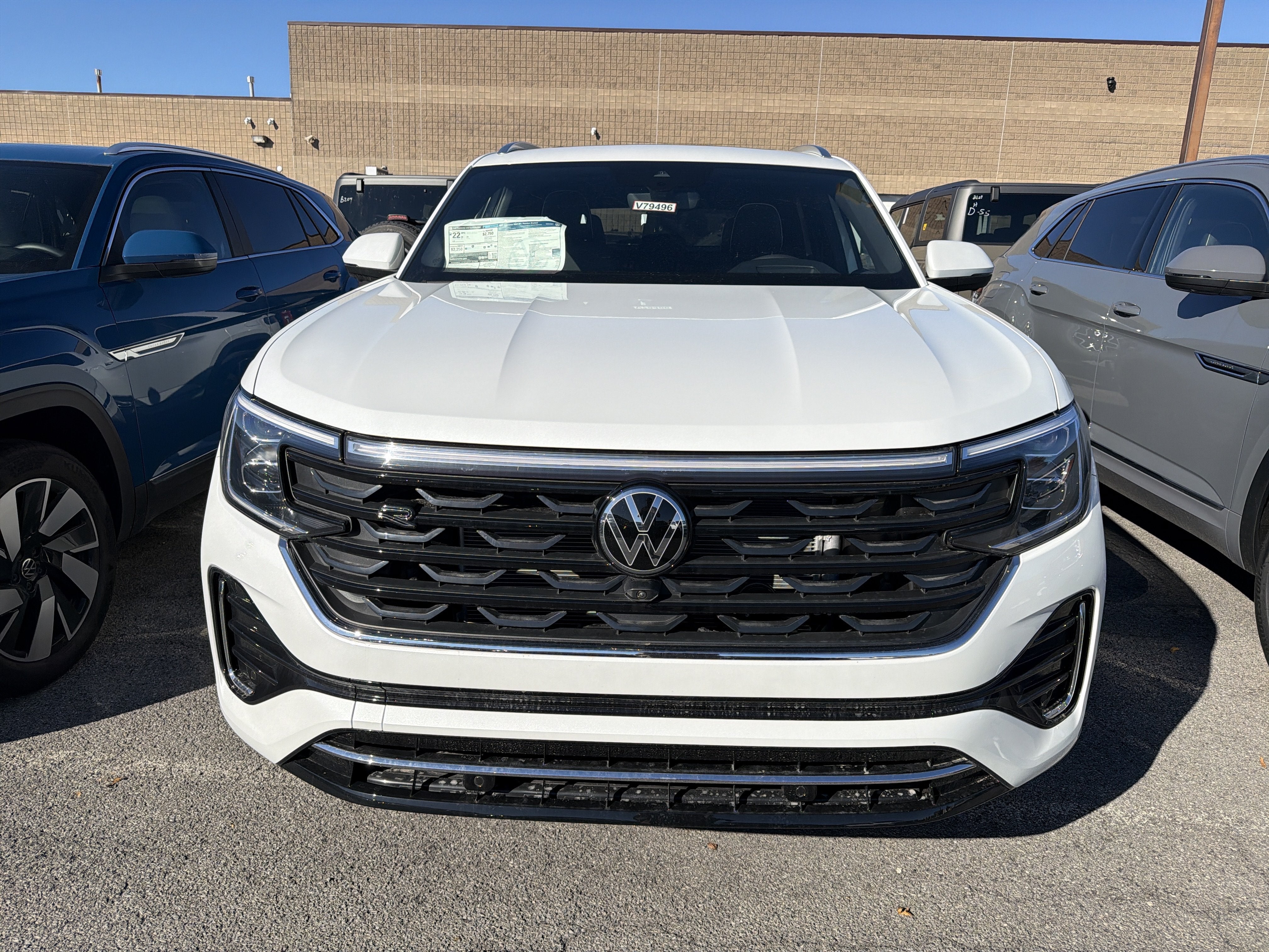2026 Volkswagen Atlas Cross Sport 2.0T SEL Premium R-Line 4MOTION