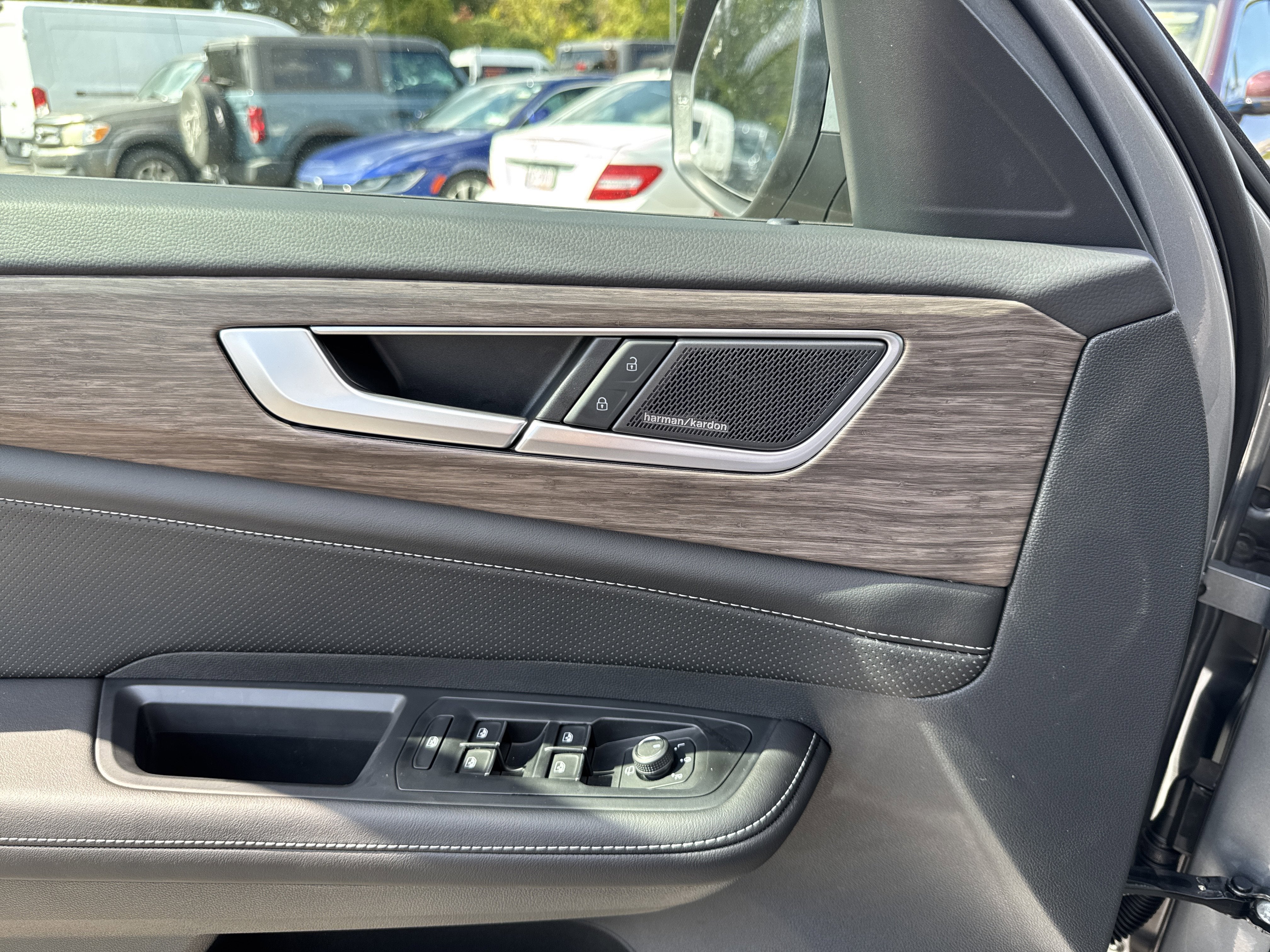 2026 Volkswagen Atlas 2.0T SEL Premium R-Line 4MOTION