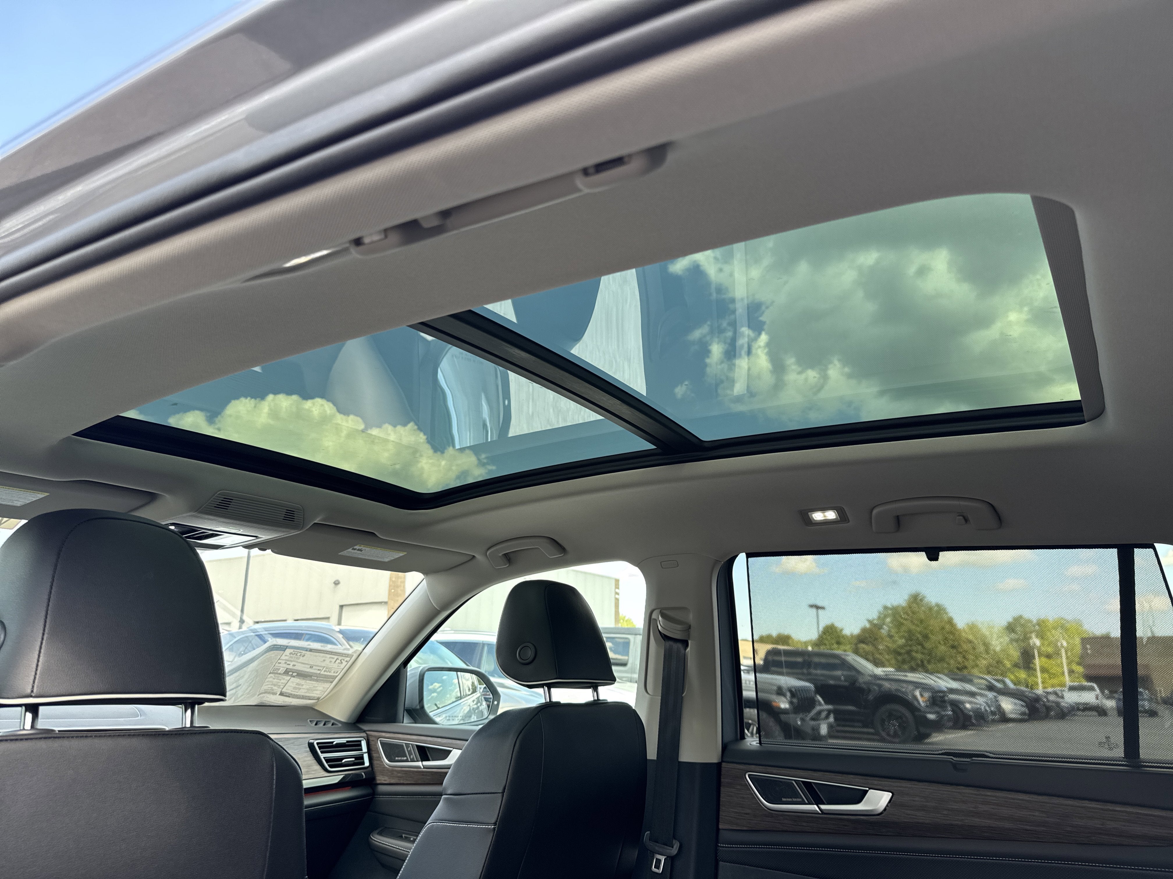 2026 Volkswagen Atlas 2.0T SEL Premium R-Line 4MOTION