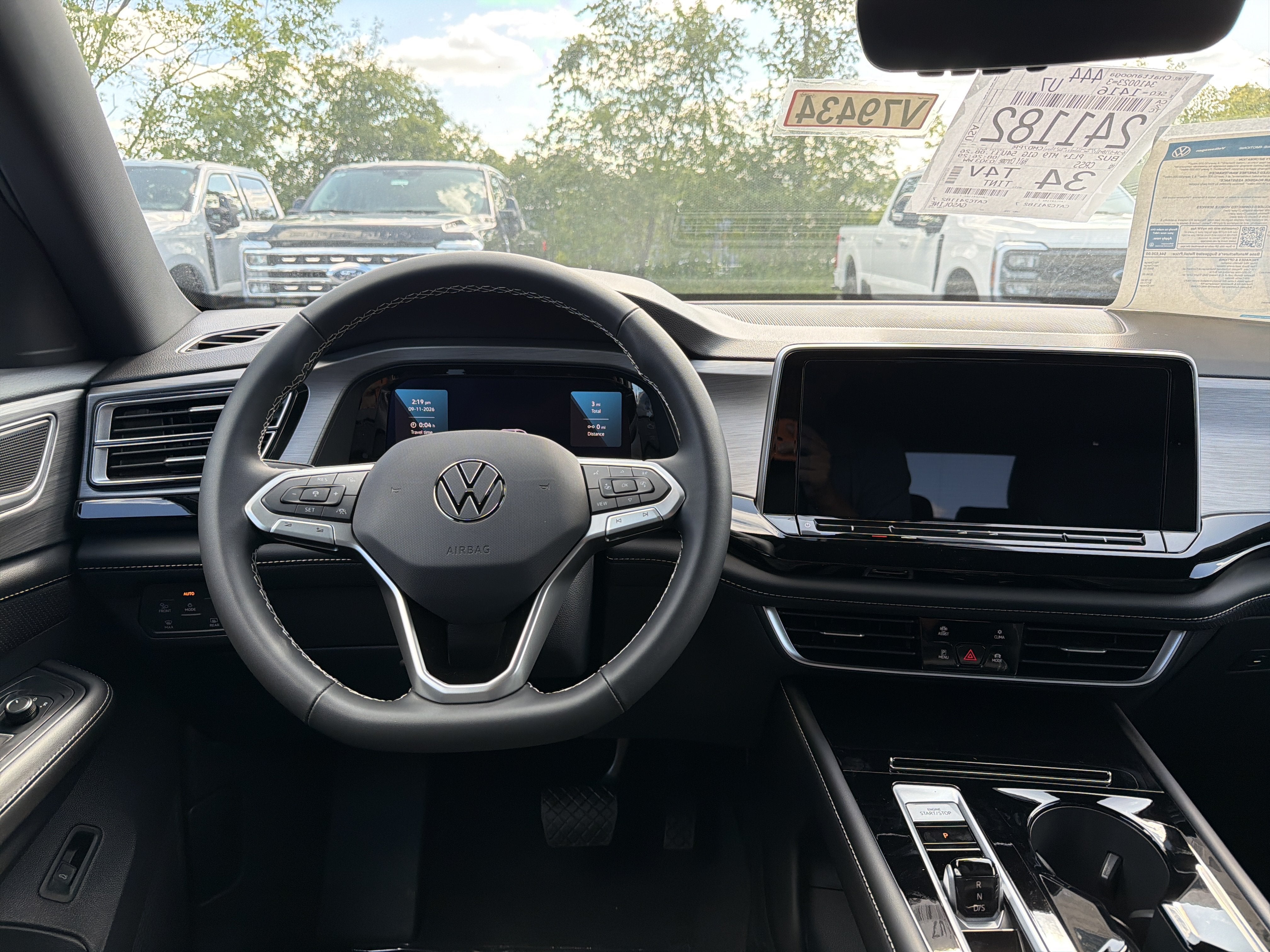 2026 Volkswagen Atlas Cross Sport 2.0T SE w/Technology 4MOTION