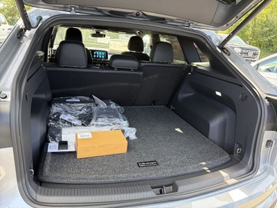 2026 Volkswagen Atlas Cross Sport 2.0T SE w/Technology 4MOTION