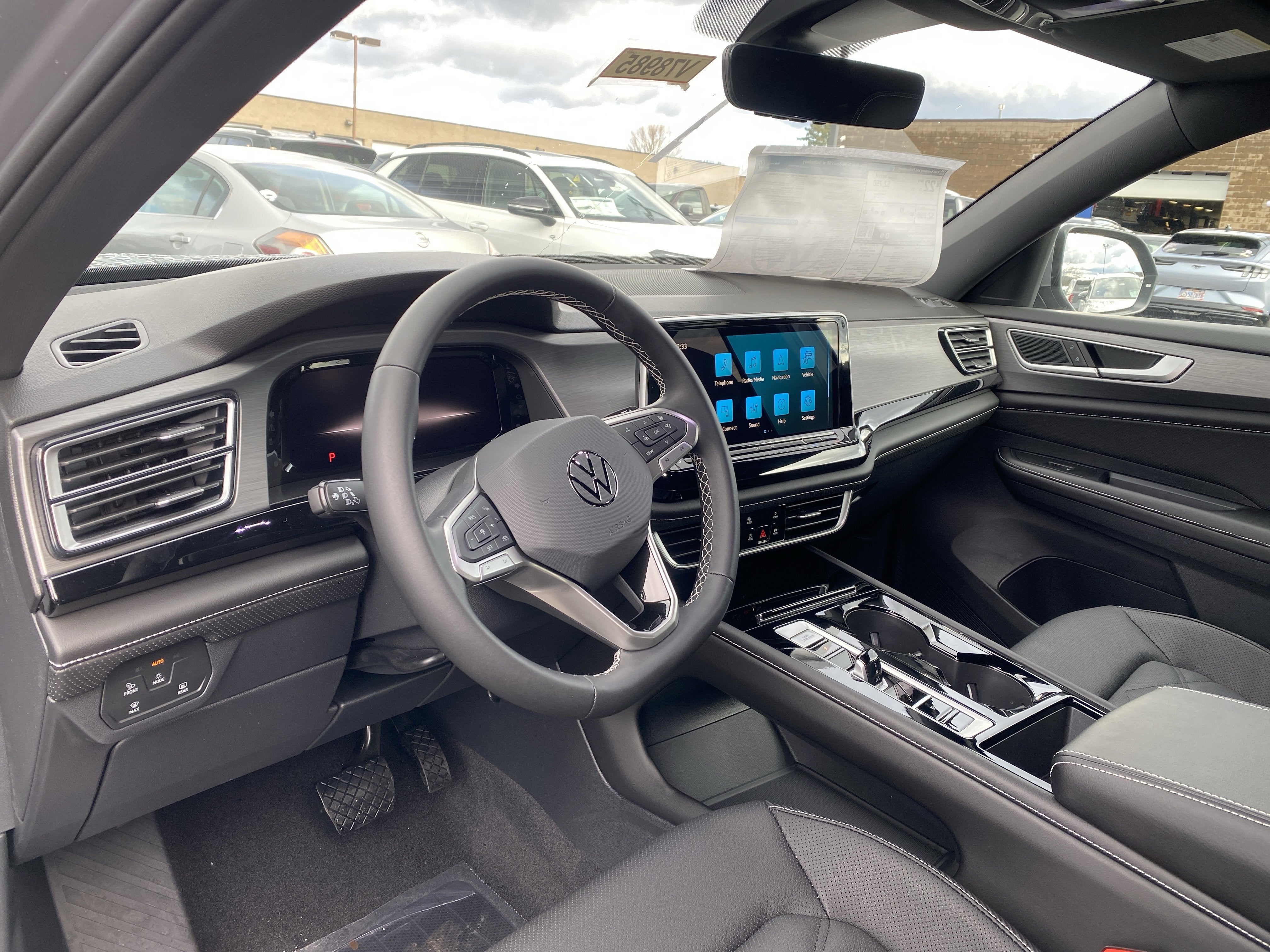 2026 Volkswagen Atlas Cross Sport 2.0T SE w/Technology 4MOTION