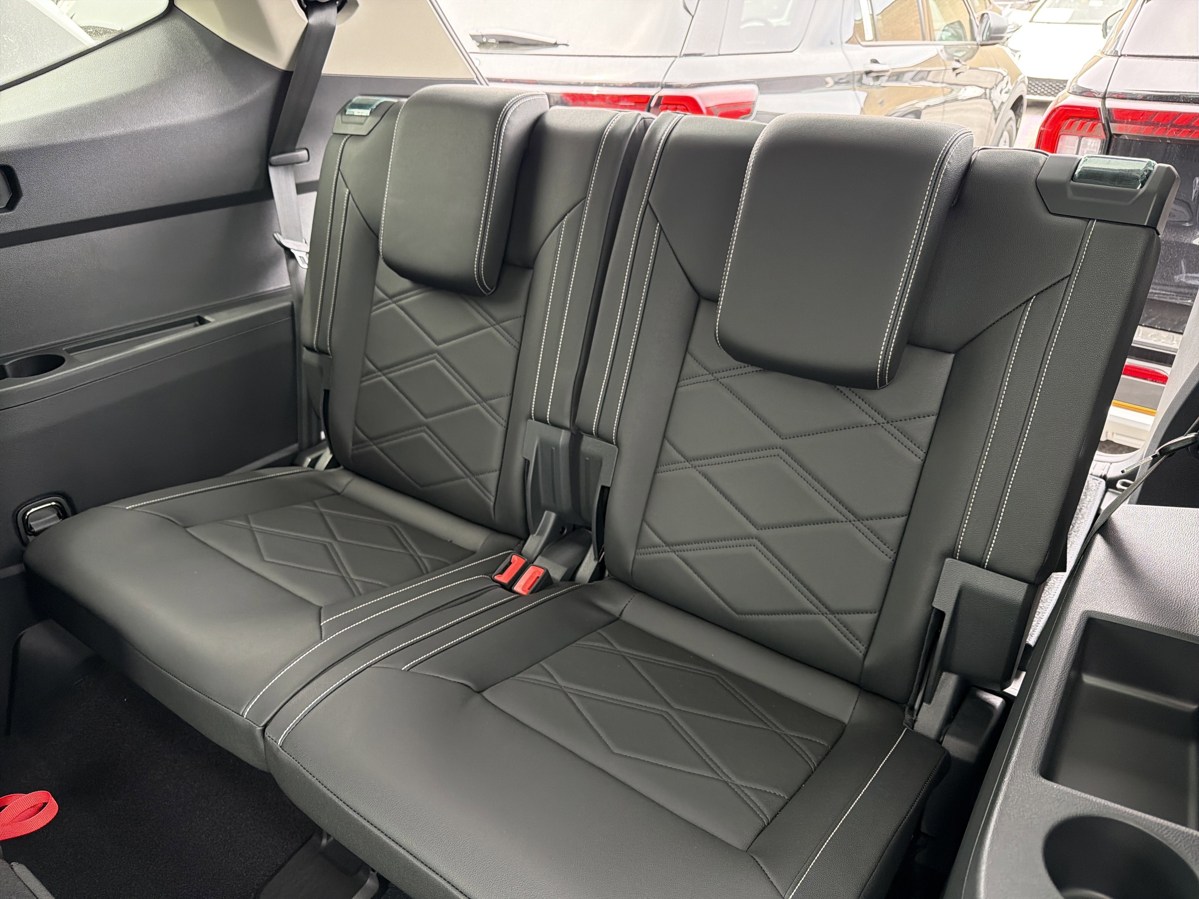 2026 Volkswagen Atlas 2.0T SE w/Technology 4MOTION