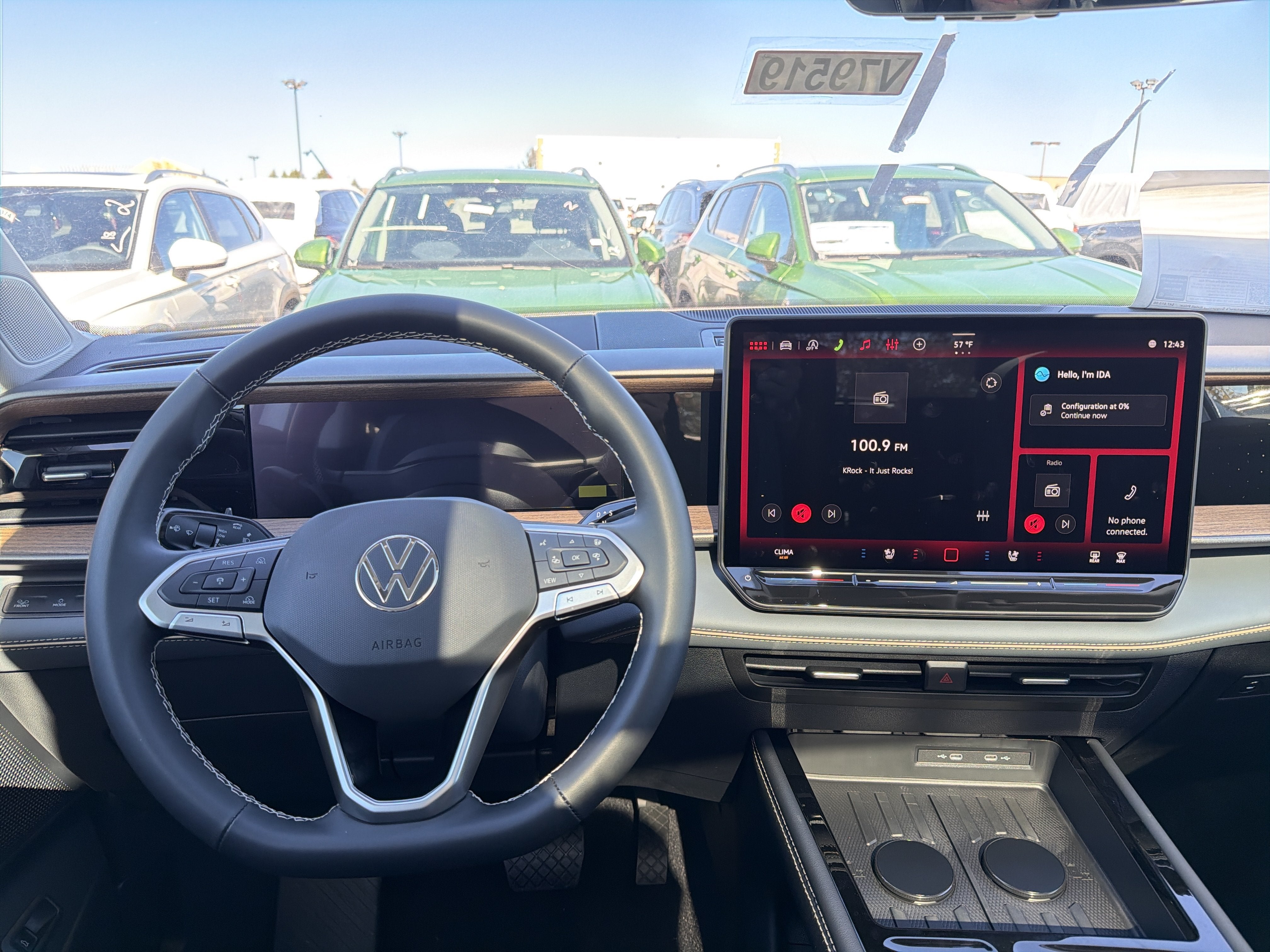 2027 Volkswagen Atlas SE w/Technology 4MOTION