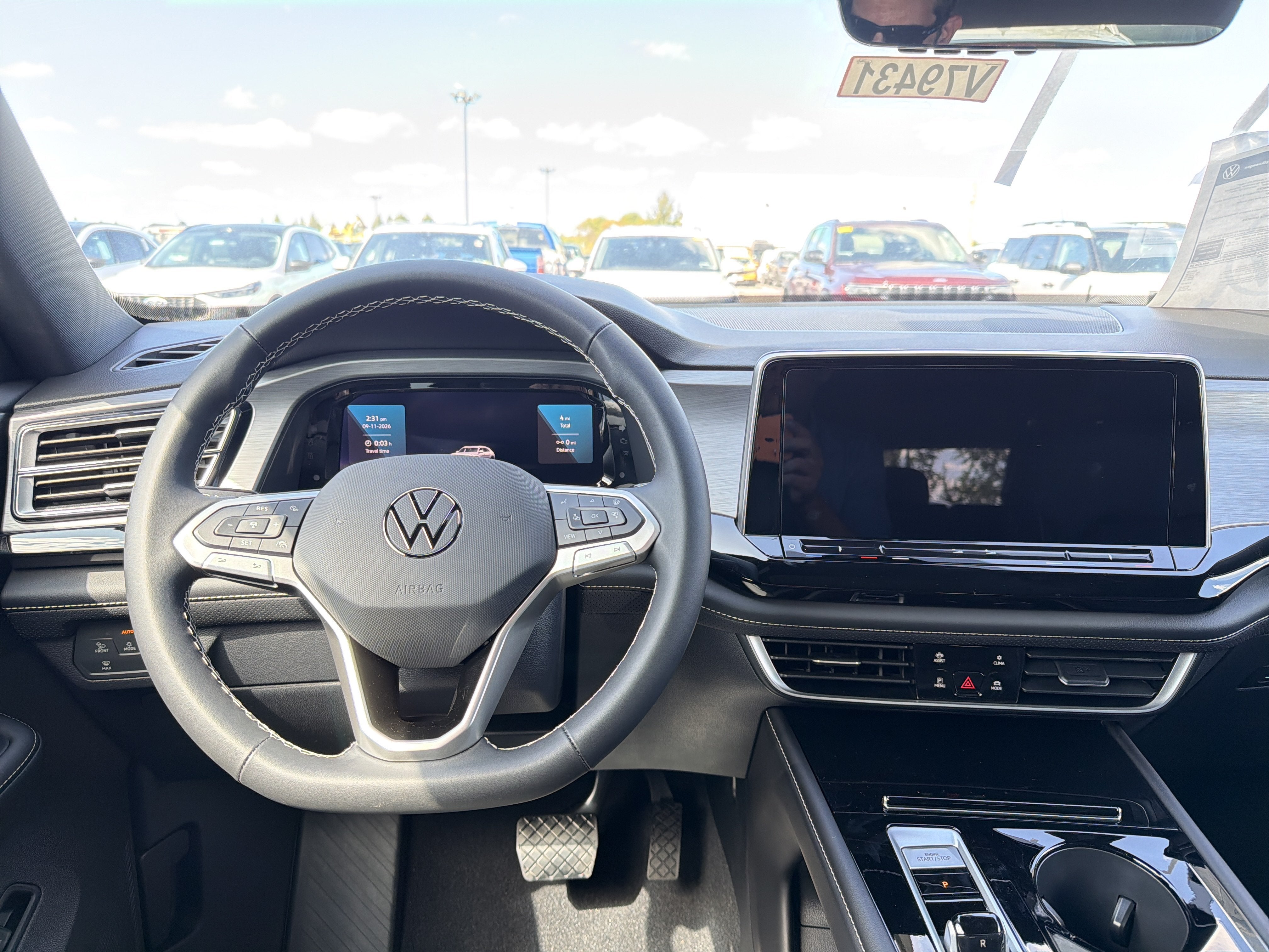 2026 Volkswagen Atlas Cross Sport 2.0T SE w/Technology 4MOTION