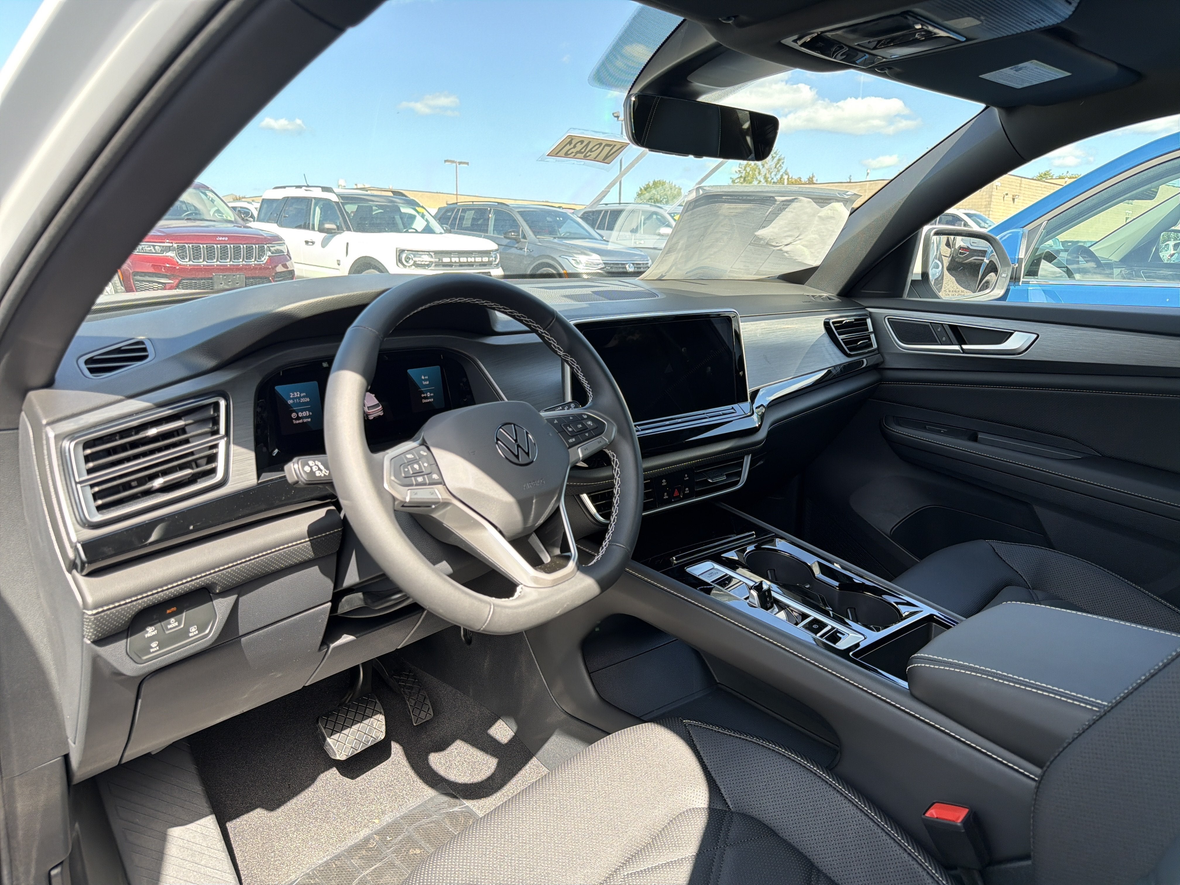 2026 Volkswagen Atlas Cross Sport 2.0T SE w/Technology 4MOTION