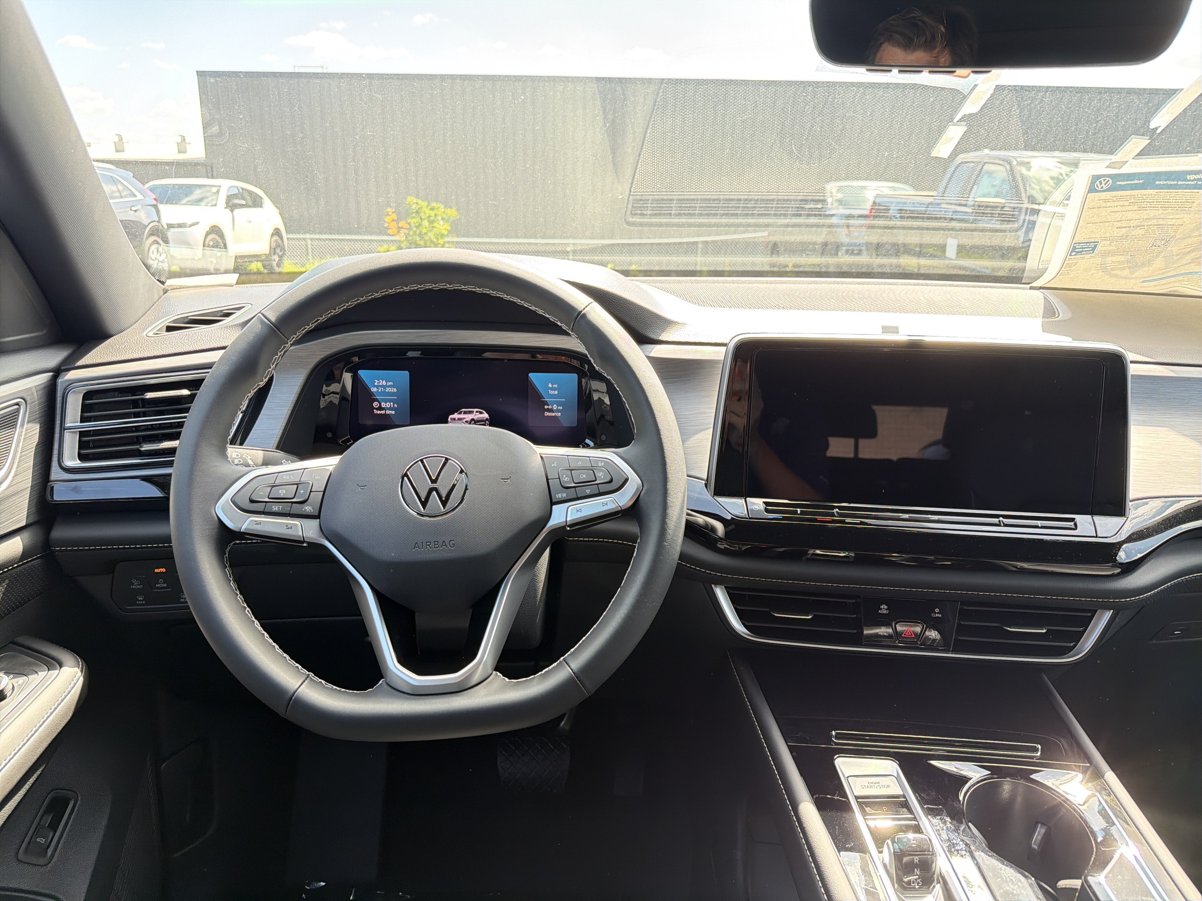 2026 Volkswagen Atlas Cross Sport 2.0T SE w/Technology 4MOTION
