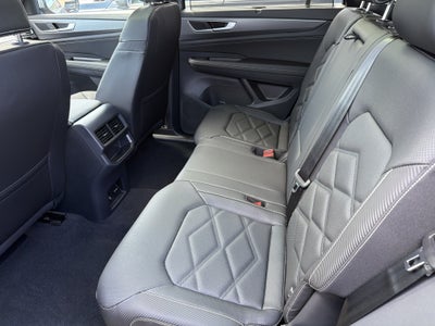 2026 Volkswagen Atlas Cross Sport 2.0T SE w/Technology 4MOTION