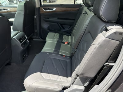 2026 Volkswagen Atlas 2.0T SE w/Technology 4MOTION
