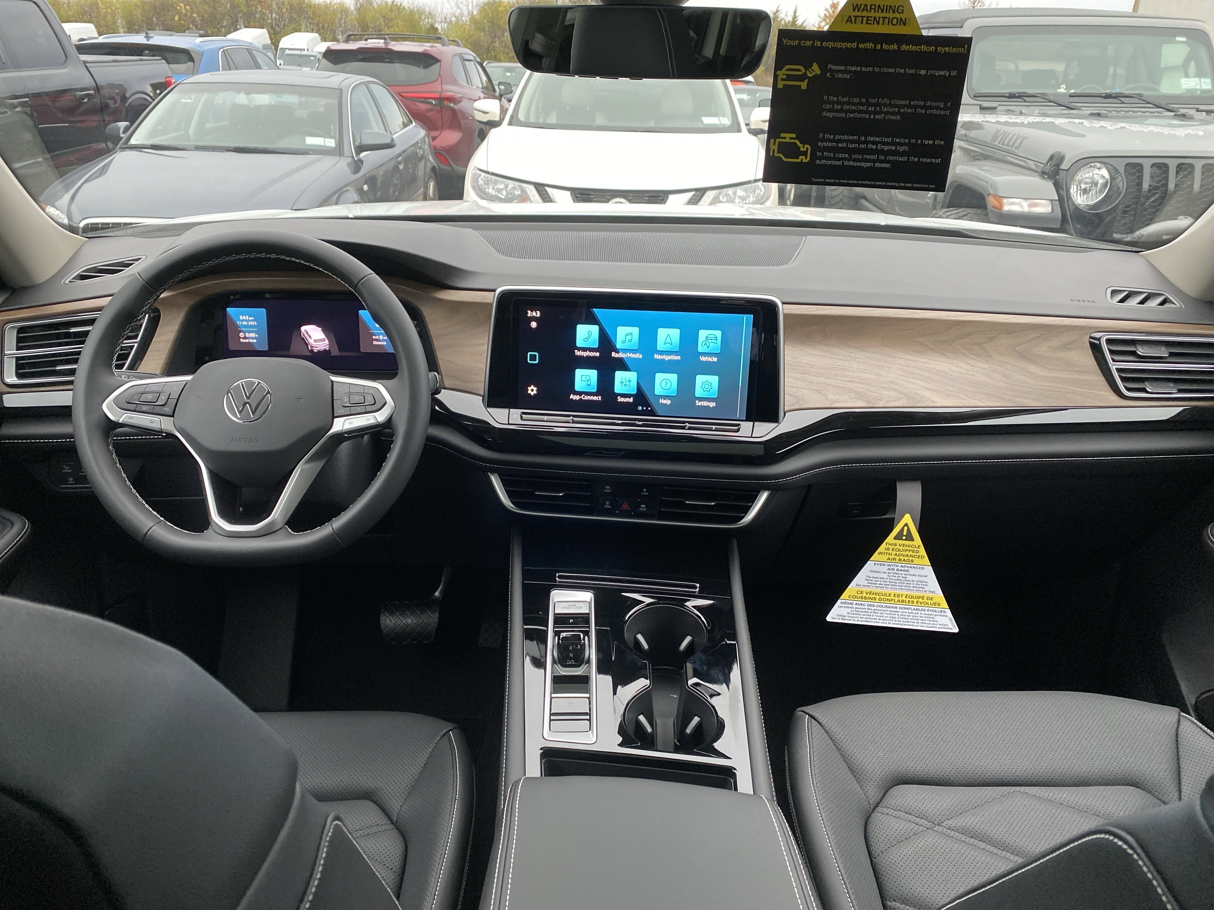 2026 Volkswagen Atlas 2.0T SE w/Technology 4MOTION