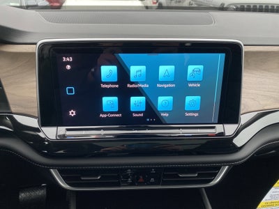 2026 Volkswagen Atlas 2.0T SE w/Technology 4MOTION