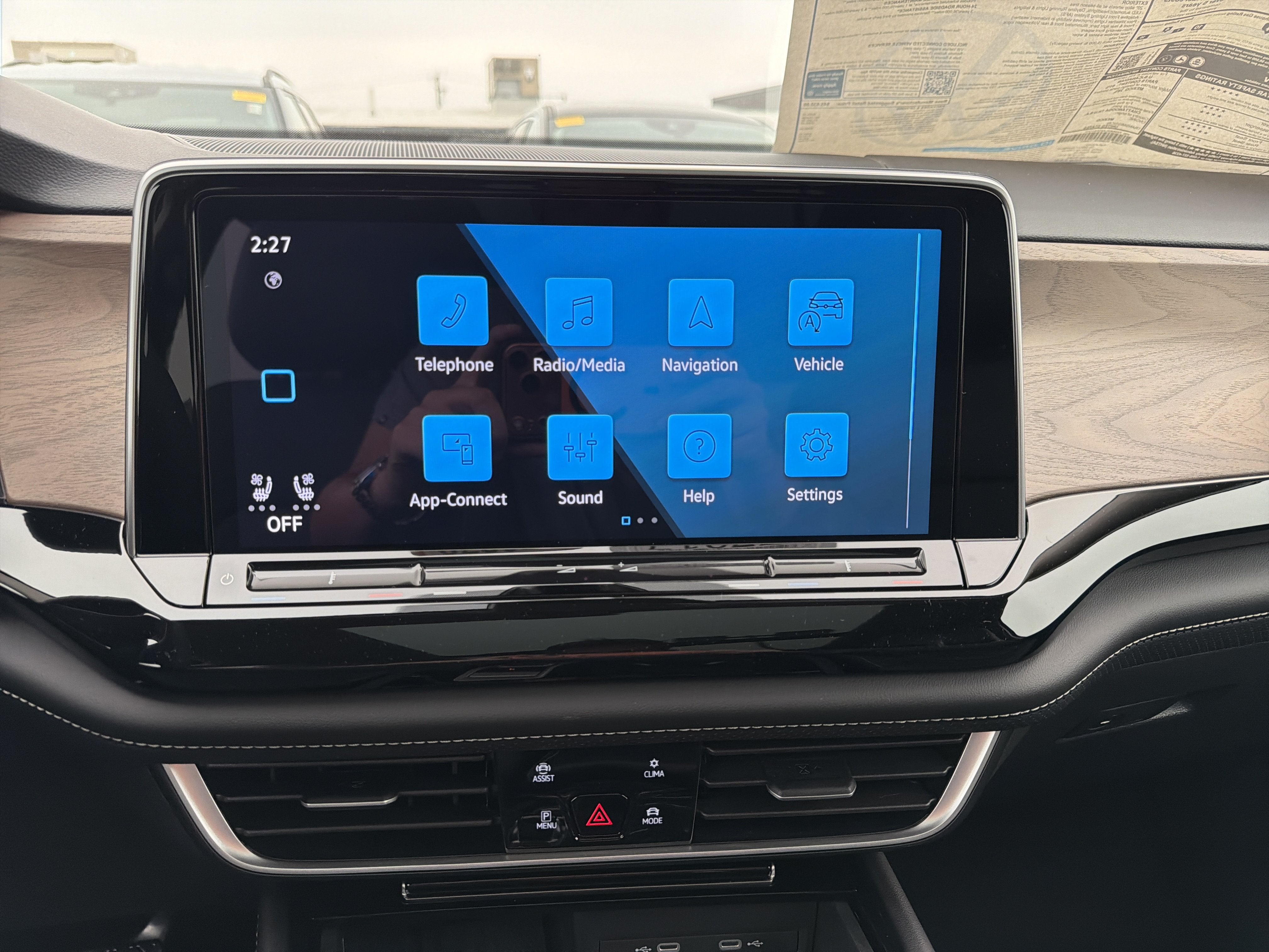 2026 Volkswagen Atlas 2.0T SE w/Technology 4MOTION
