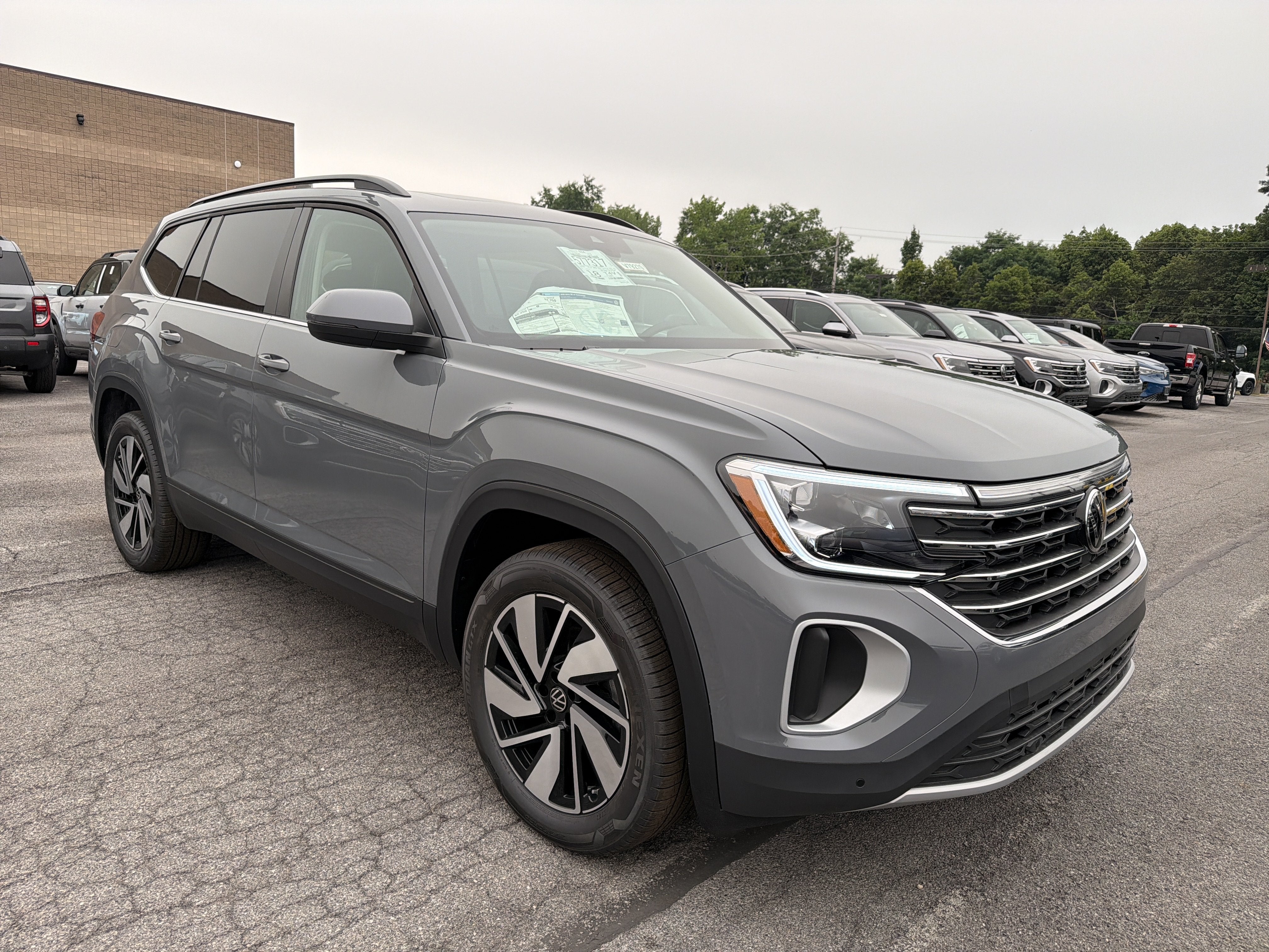 2026 Volkswagen Atlas 2.0T SE w/Technology 4MOTION
