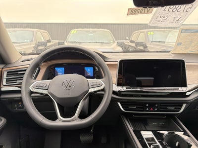 2026 Volkswagen Atlas 2.0T SE w/Technology 4MOTION