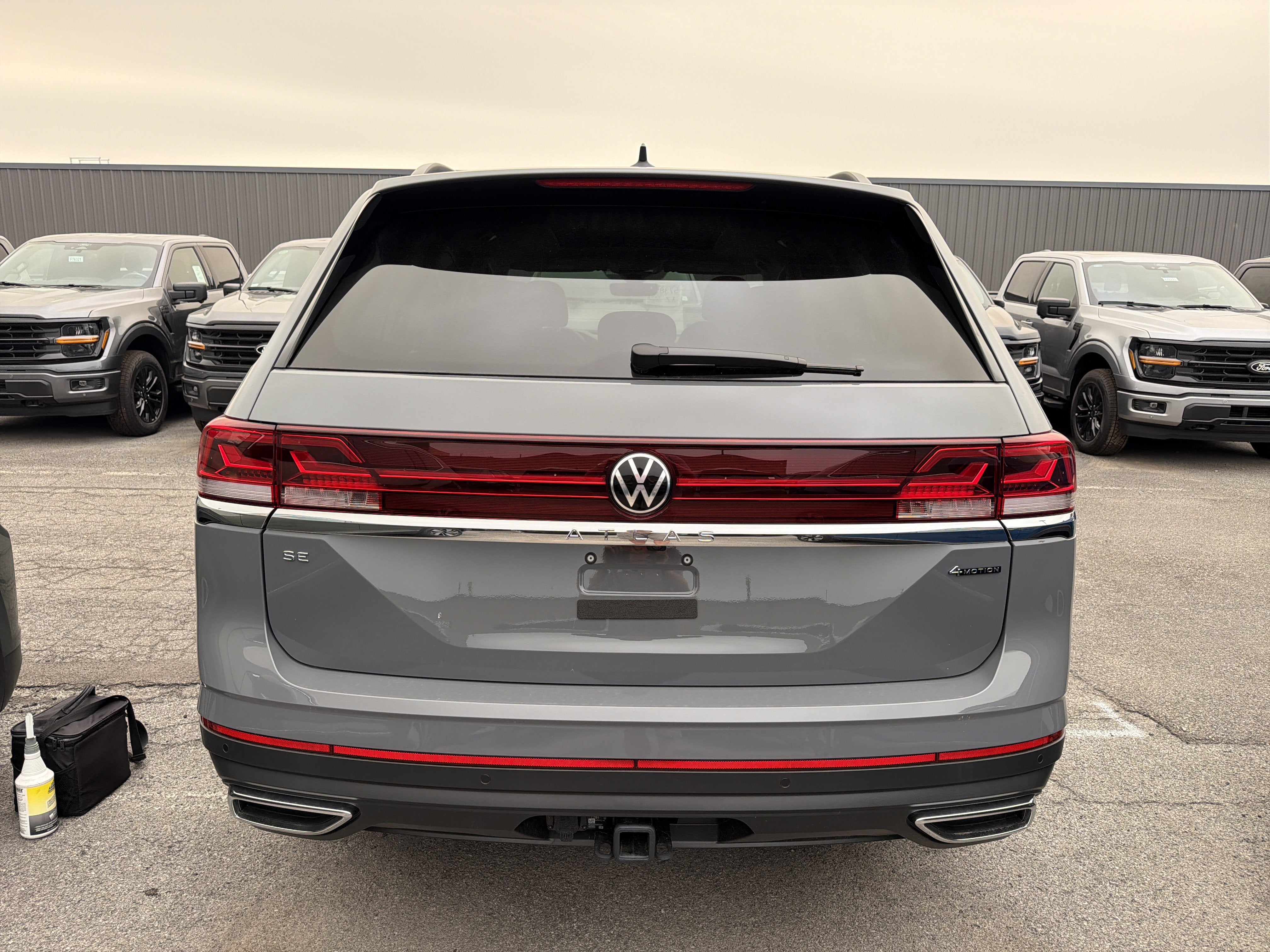 2026 Volkswagen Atlas 2.0T SE w/Technology 4MOTION