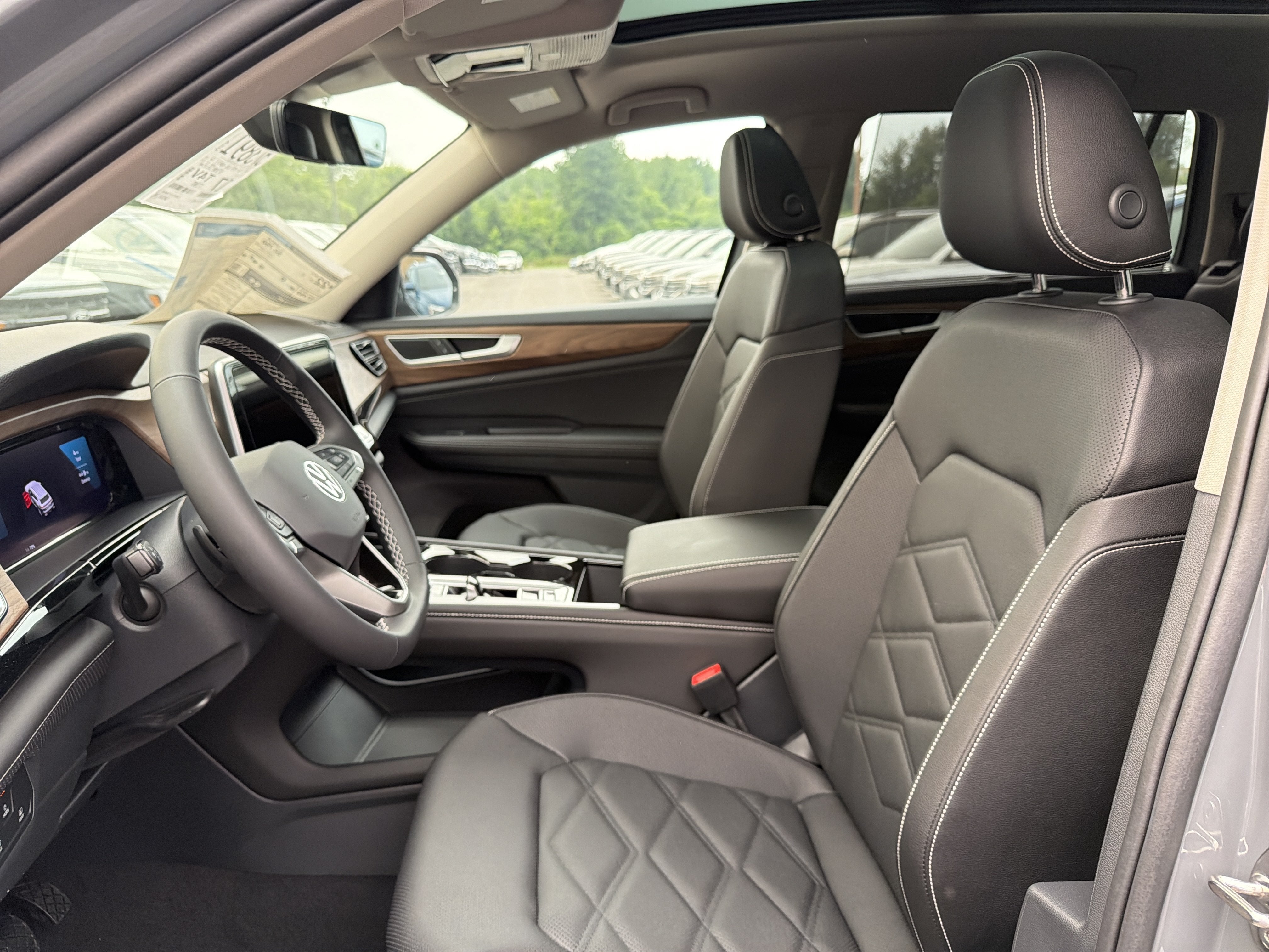 2026 Volkswagen Atlas 2.0T SE w/Technology 4MOTION