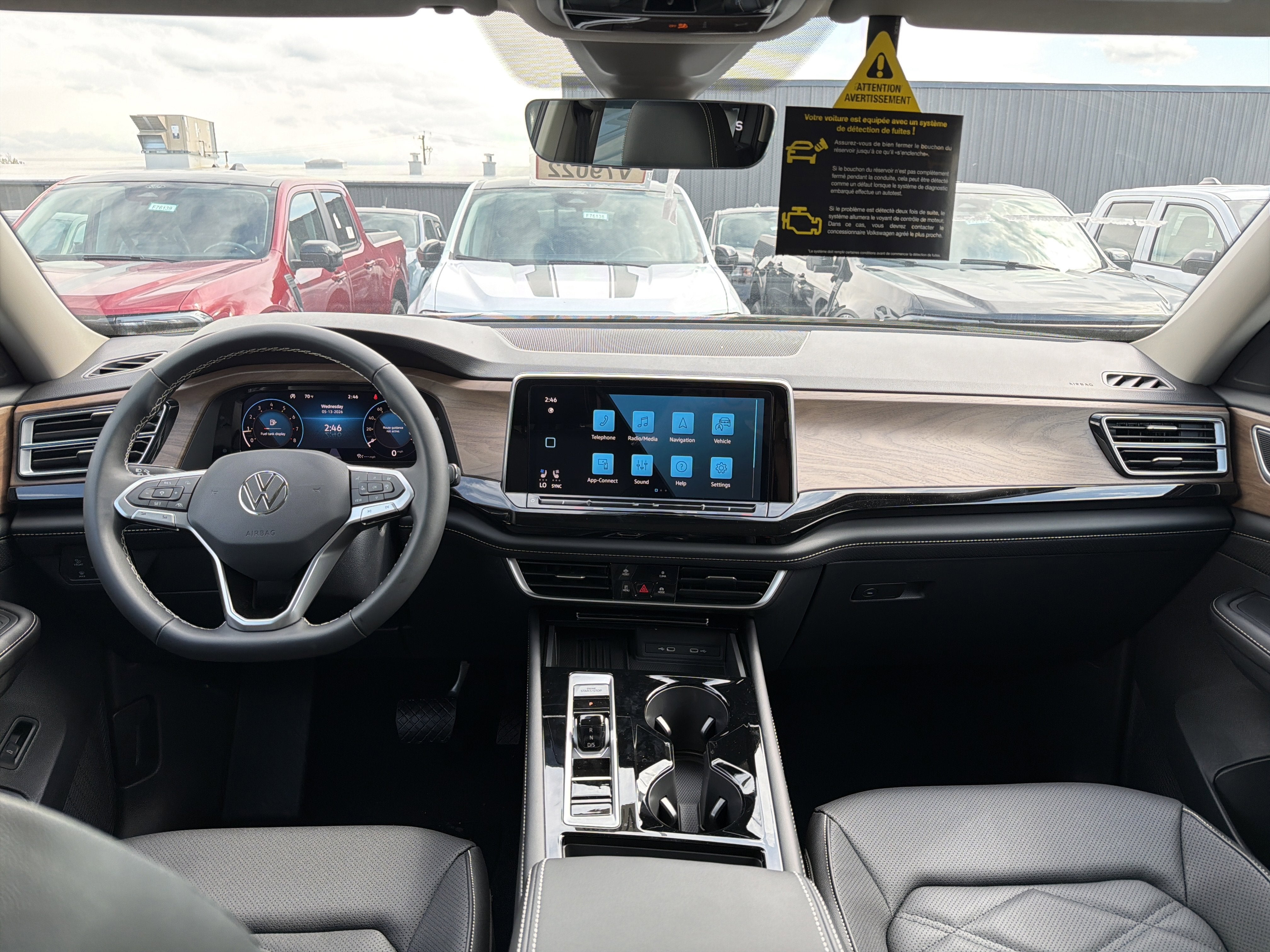 2026 Volkswagen Atlas 2.0T SE w/Technology 4MOTION