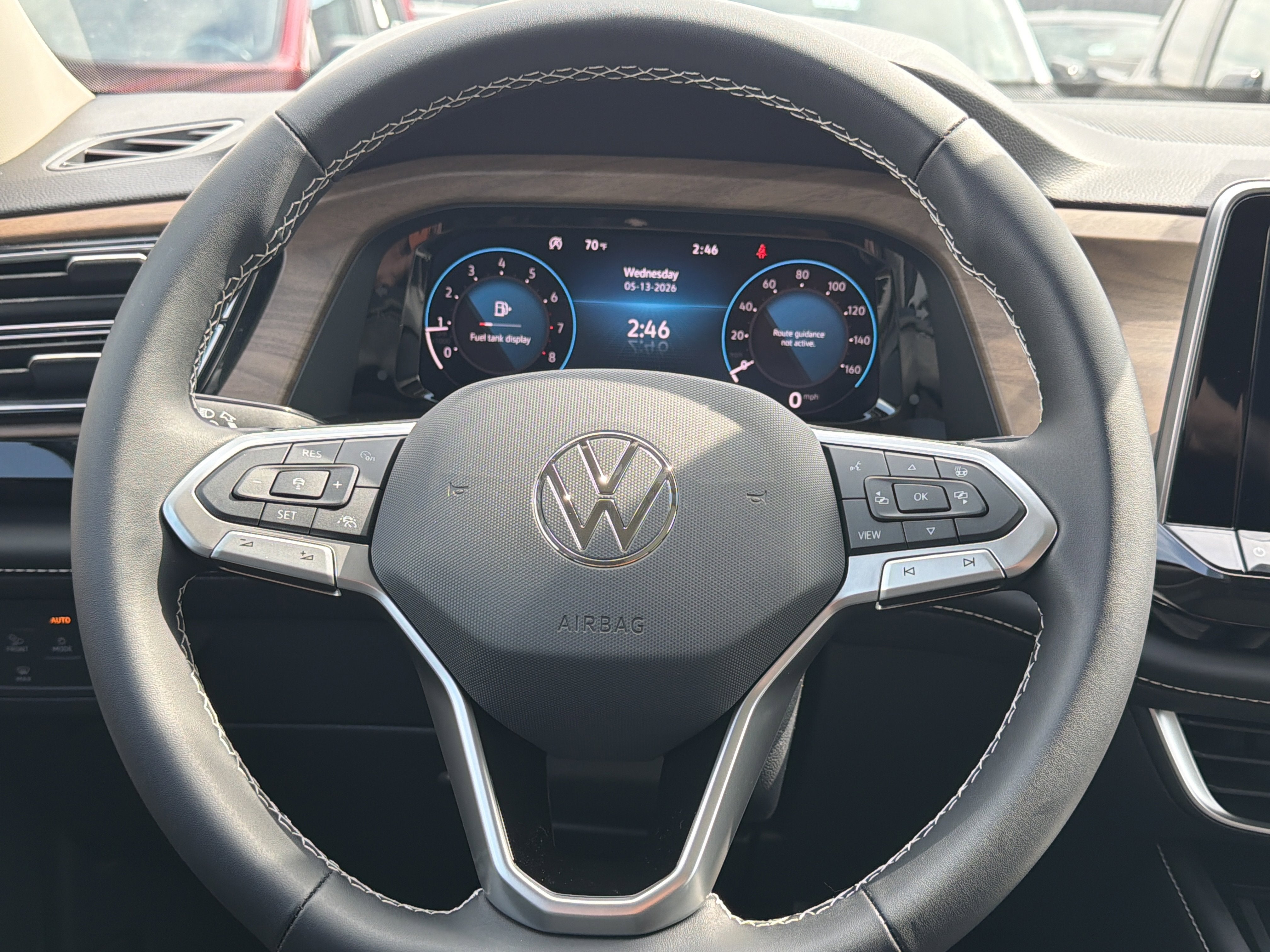 2026 Volkswagen Atlas 2.0T SE w/Technology 4MOTION