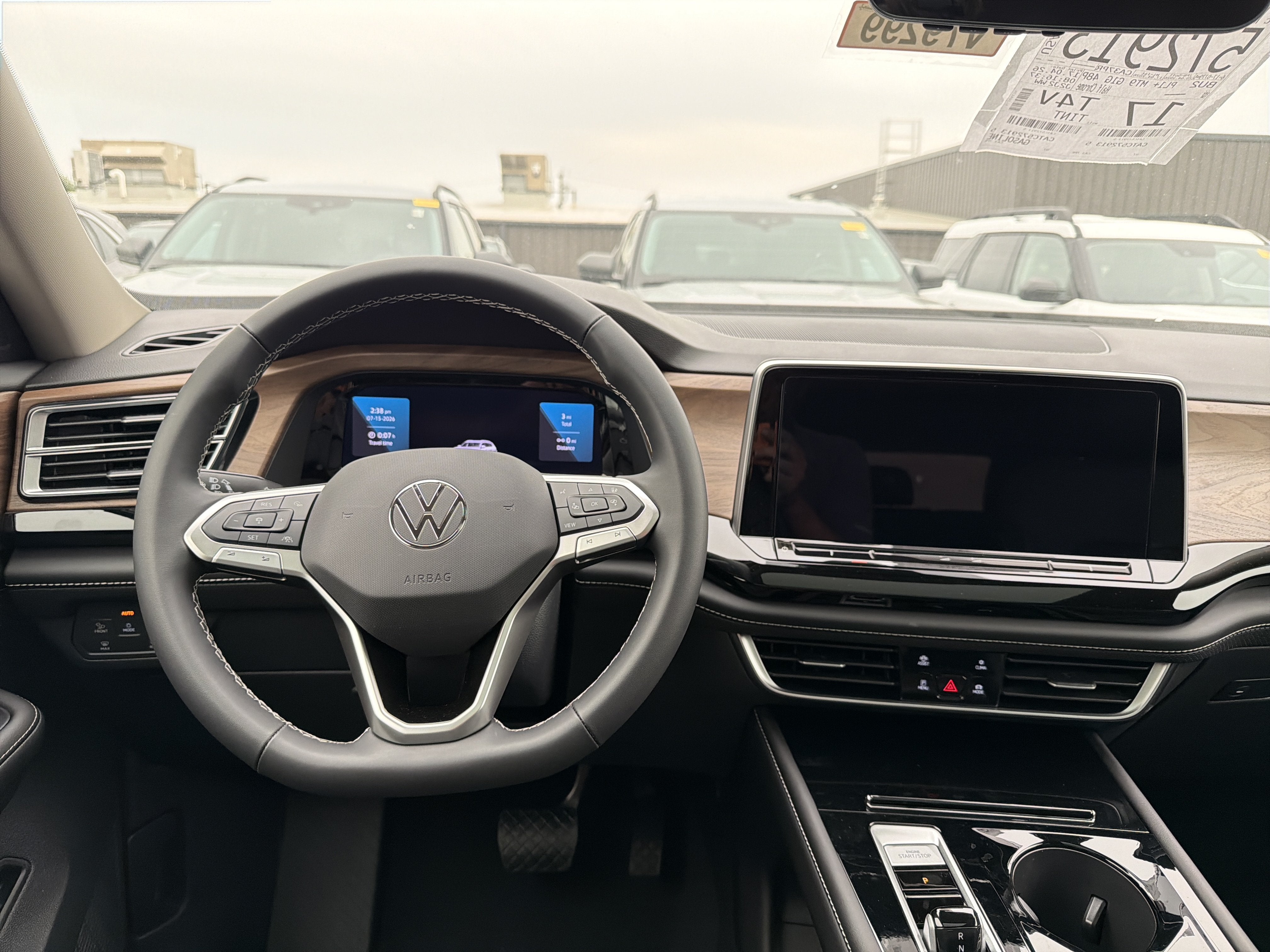 2026 Volkswagen Atlas 2.0T SE w/Technology 4MOTION
