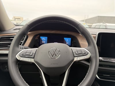 2026 Volkswagen Atlas 2.0T SE w/Technology 4MOTION