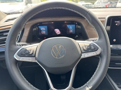 2026 Volkswagen Atlas 2.0T SE w/Technology 4MOTION