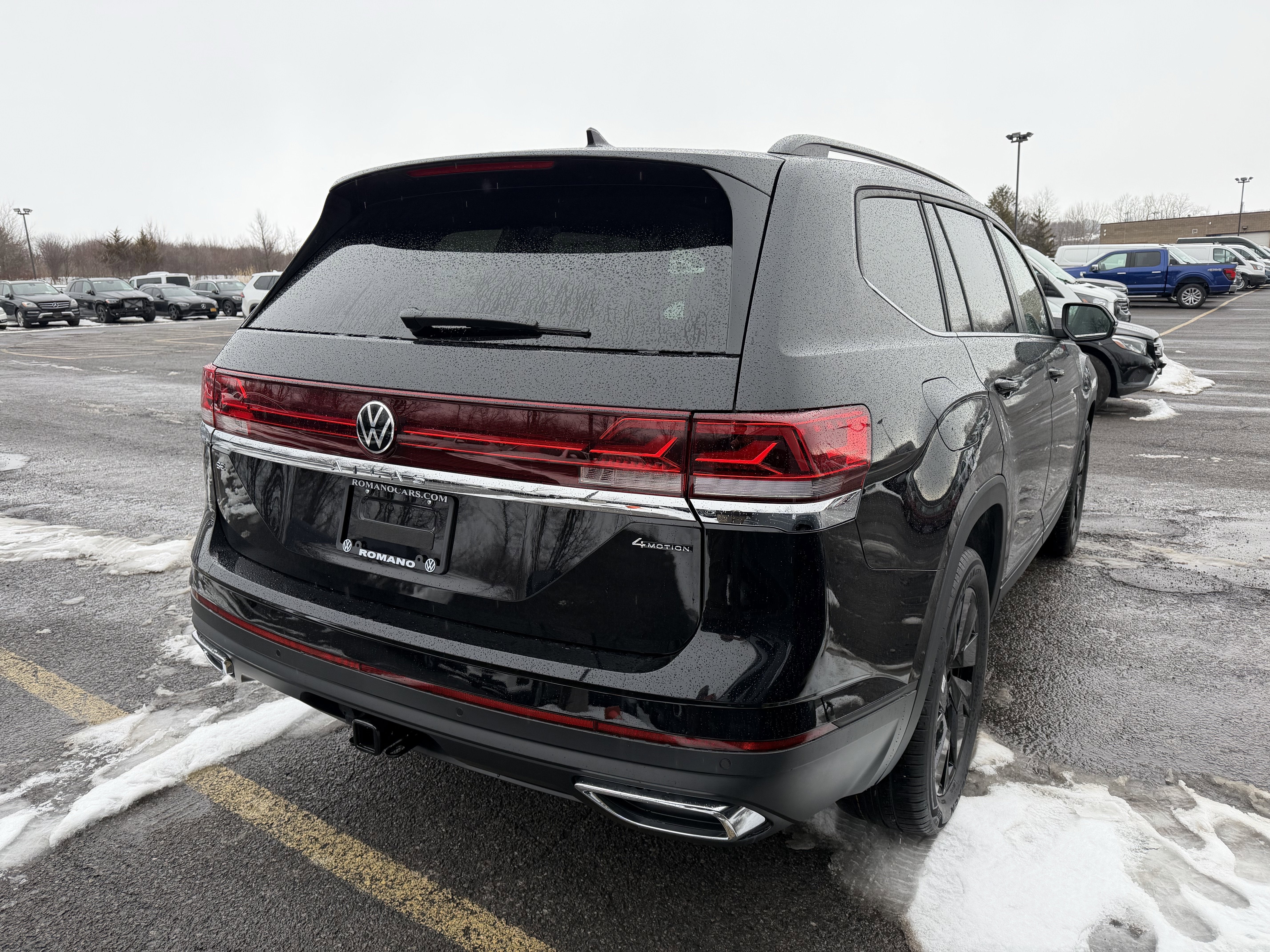 2026 Volkswagen Atlas 2.0T SE w/Technology 4MOTION