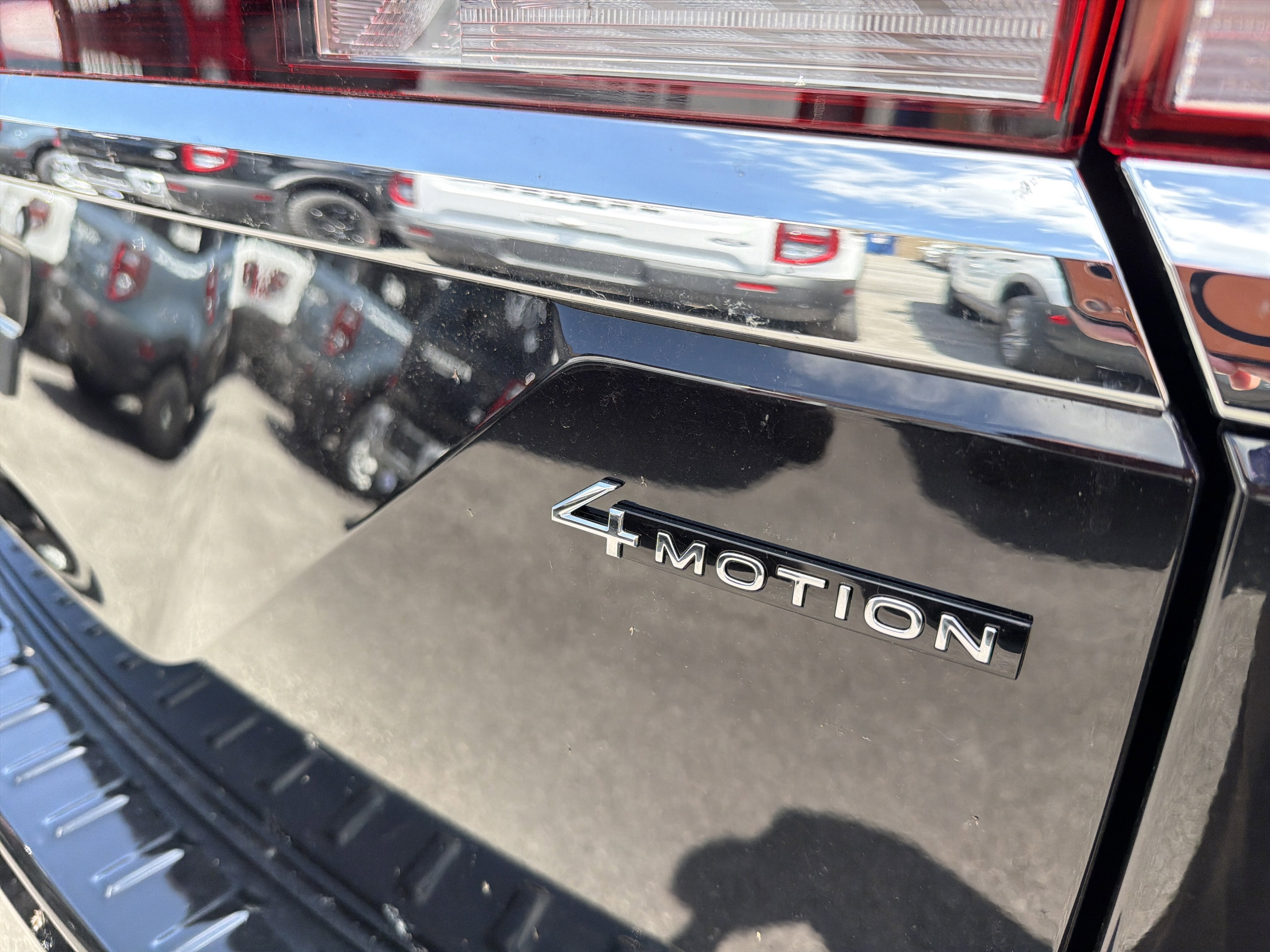 2026 Volkswagen Atlas 2.0T SE w/Technology 4MOTION