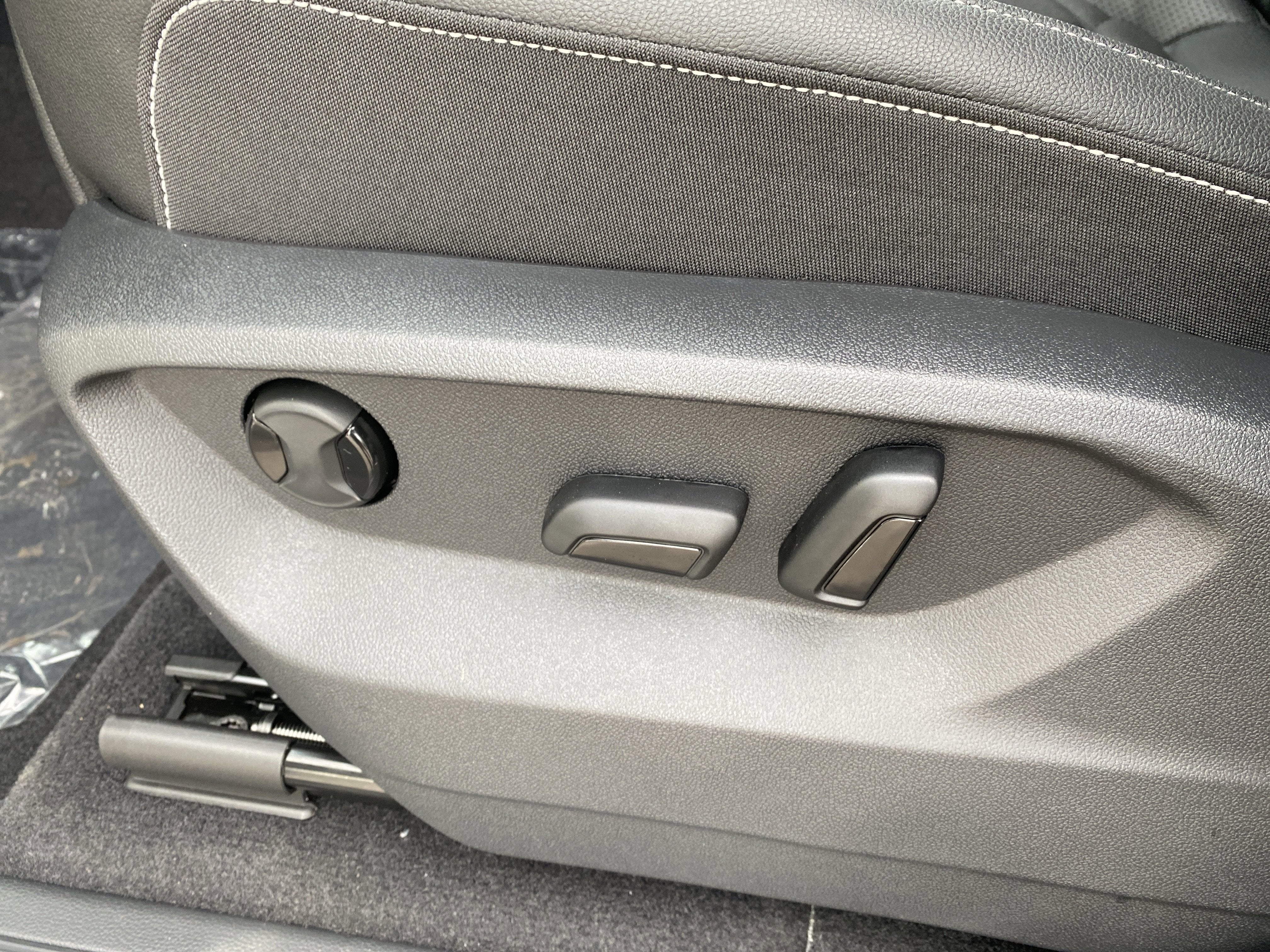 2026 Volkswagen Atlas 2.0T SE 4MOTION