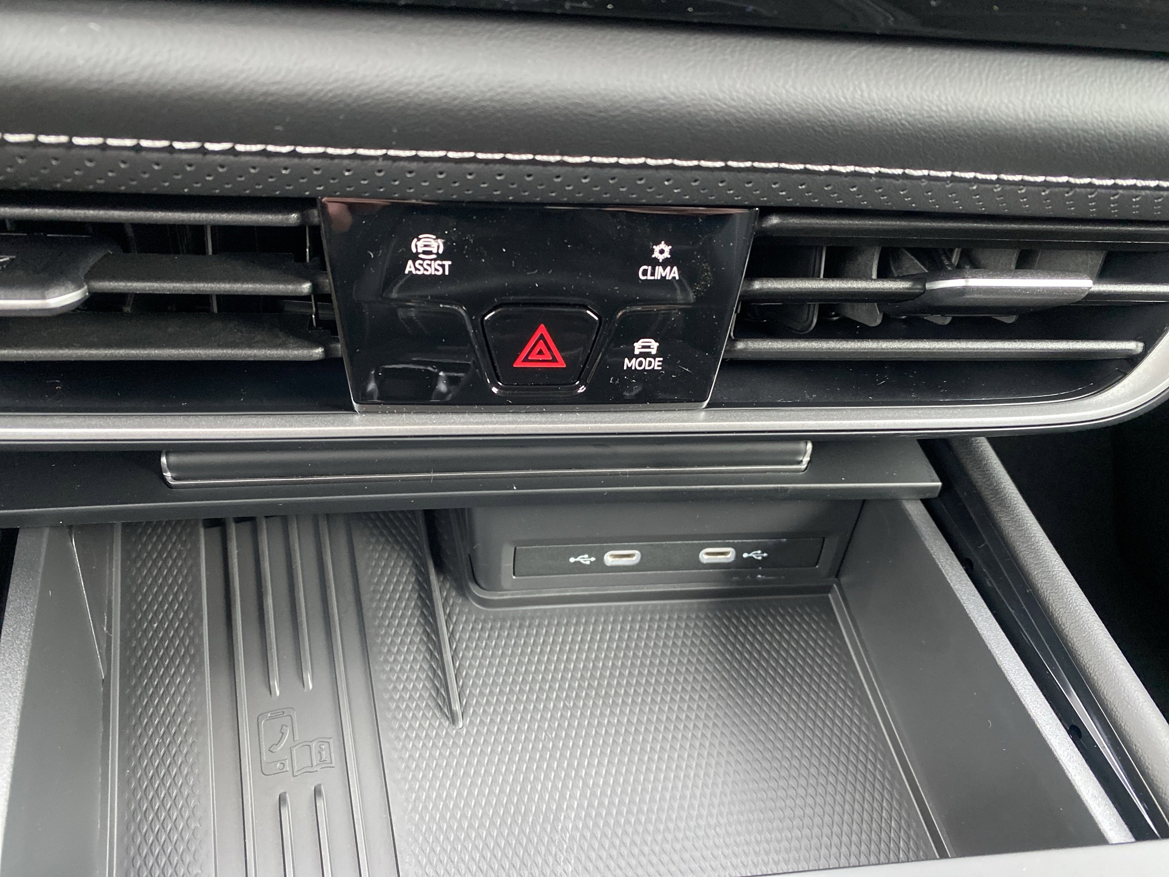 2026 Volkswagen Atlas 2.0T SE 4MOTION