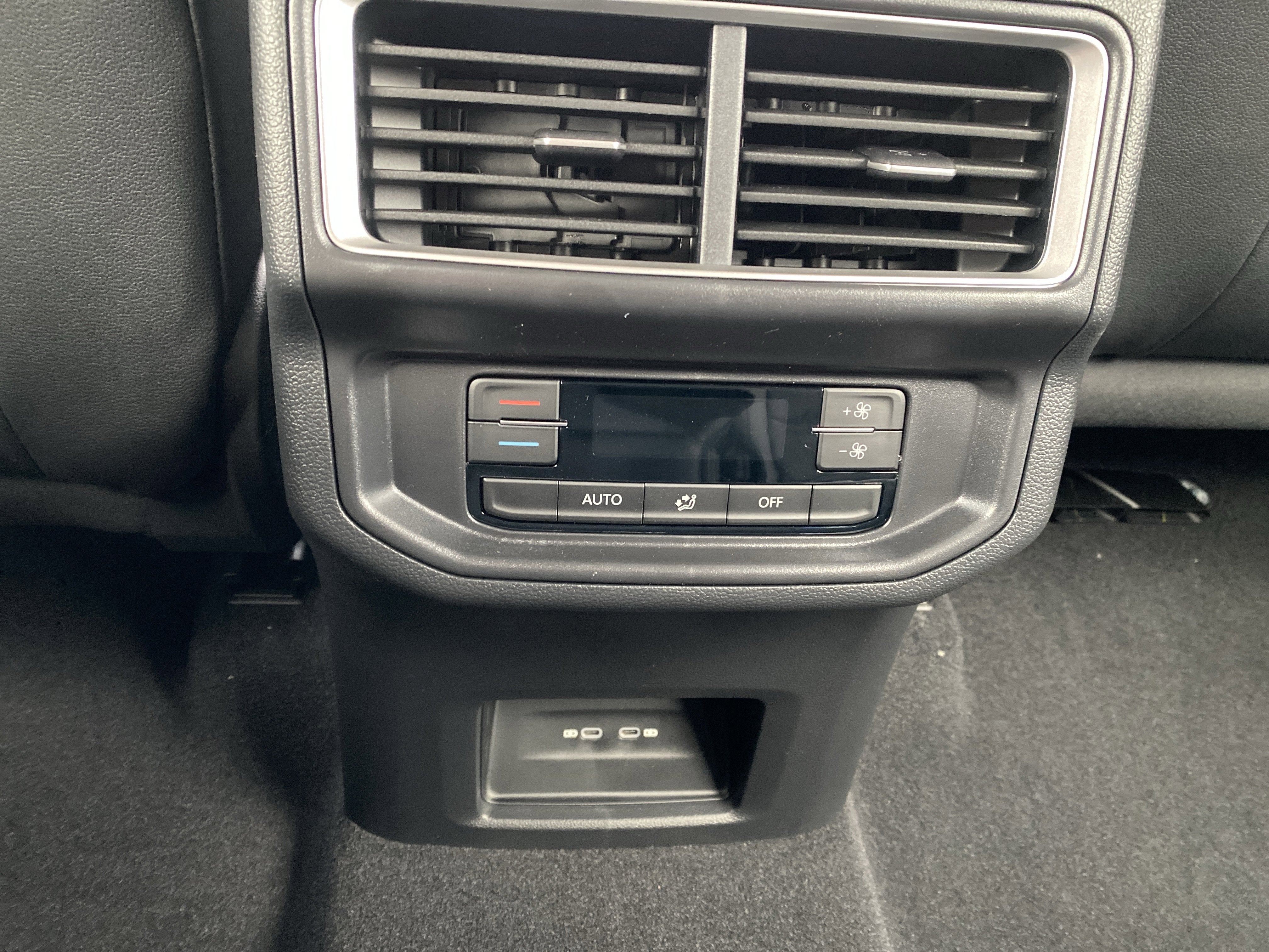 2026 Volkswagen Atlas 2.0T SE 4MOTION