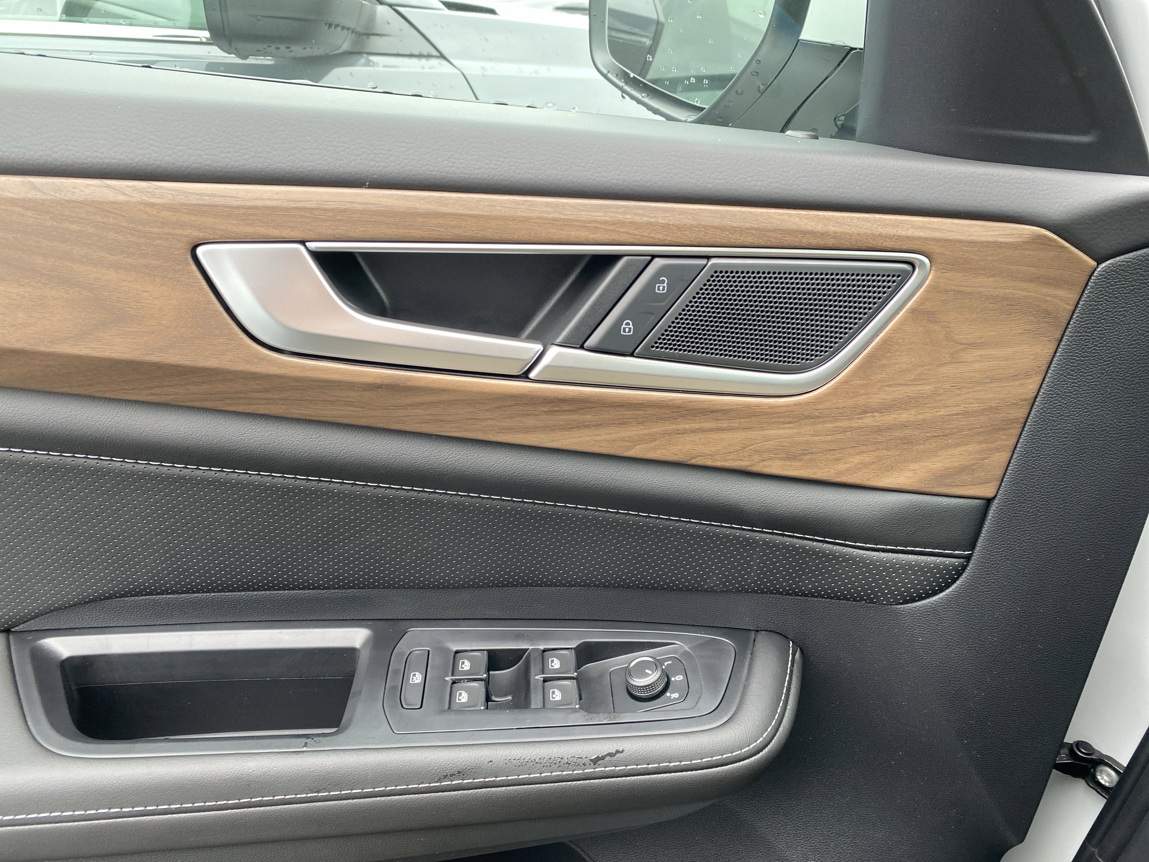 2026 Volkswagen Atlas 2.0T SE 4MOTION