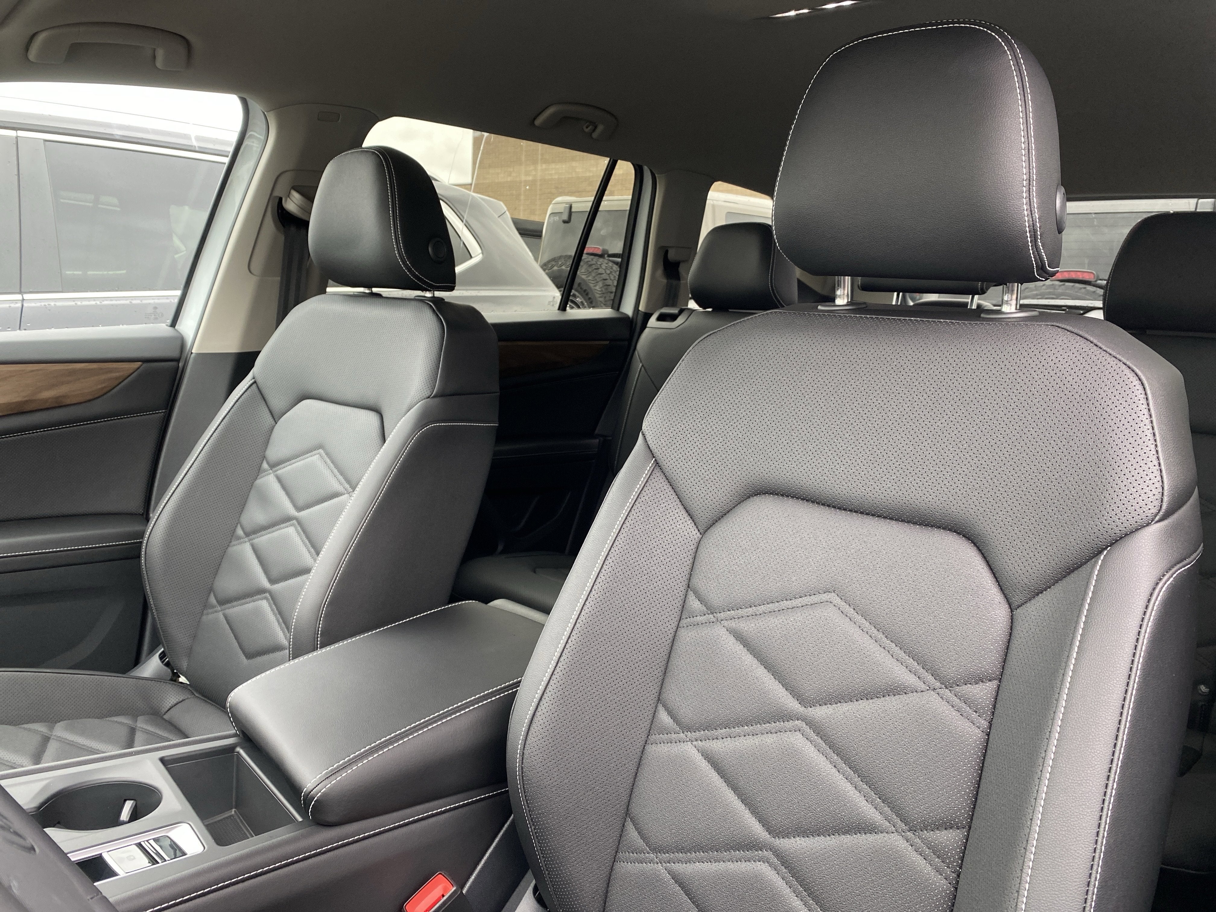 2026 Volkswagen Atlas 2.0T SE 4MOTION