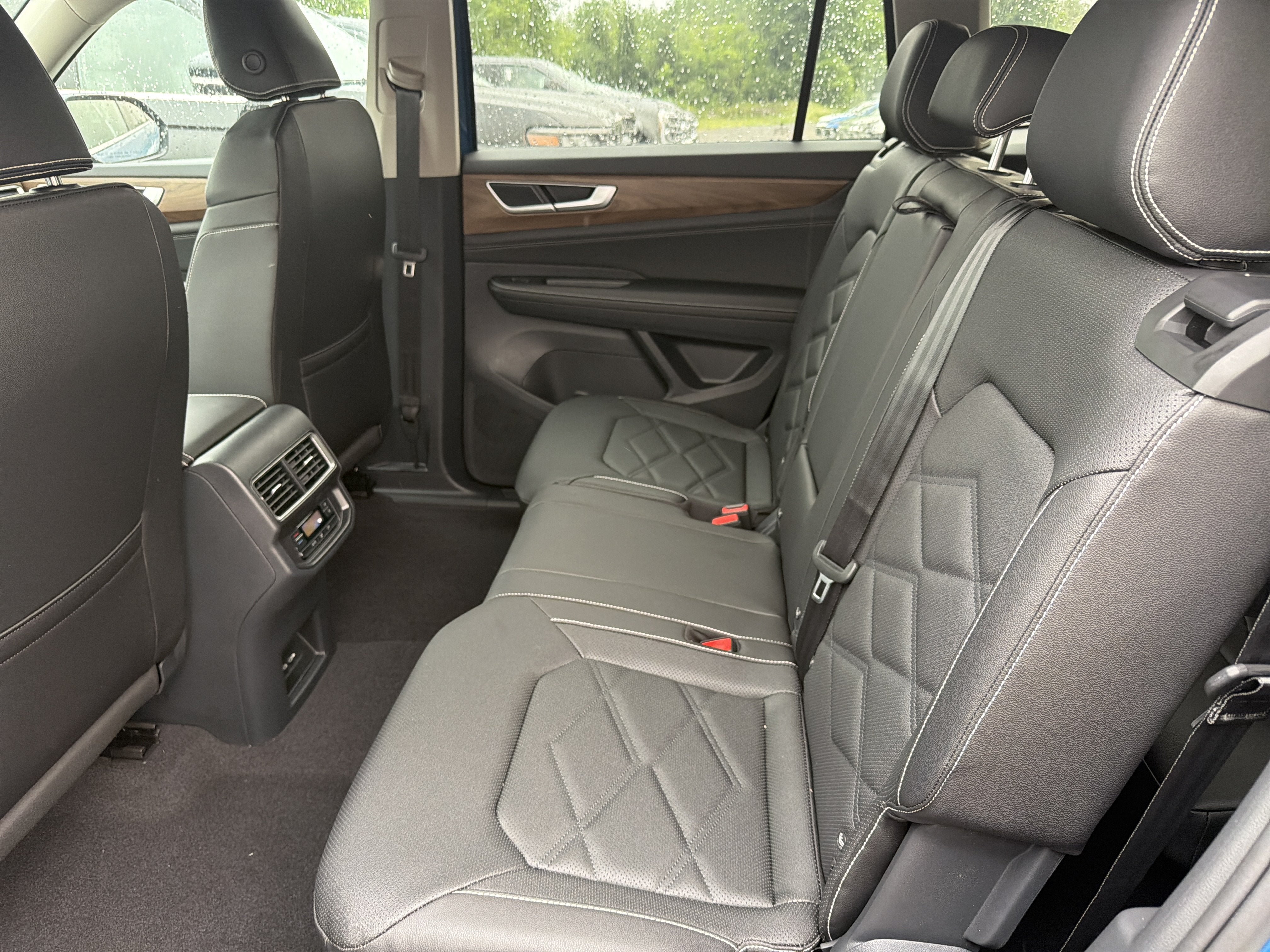 2026 Volkswagen Atlas 2.0T SE 4MOTION