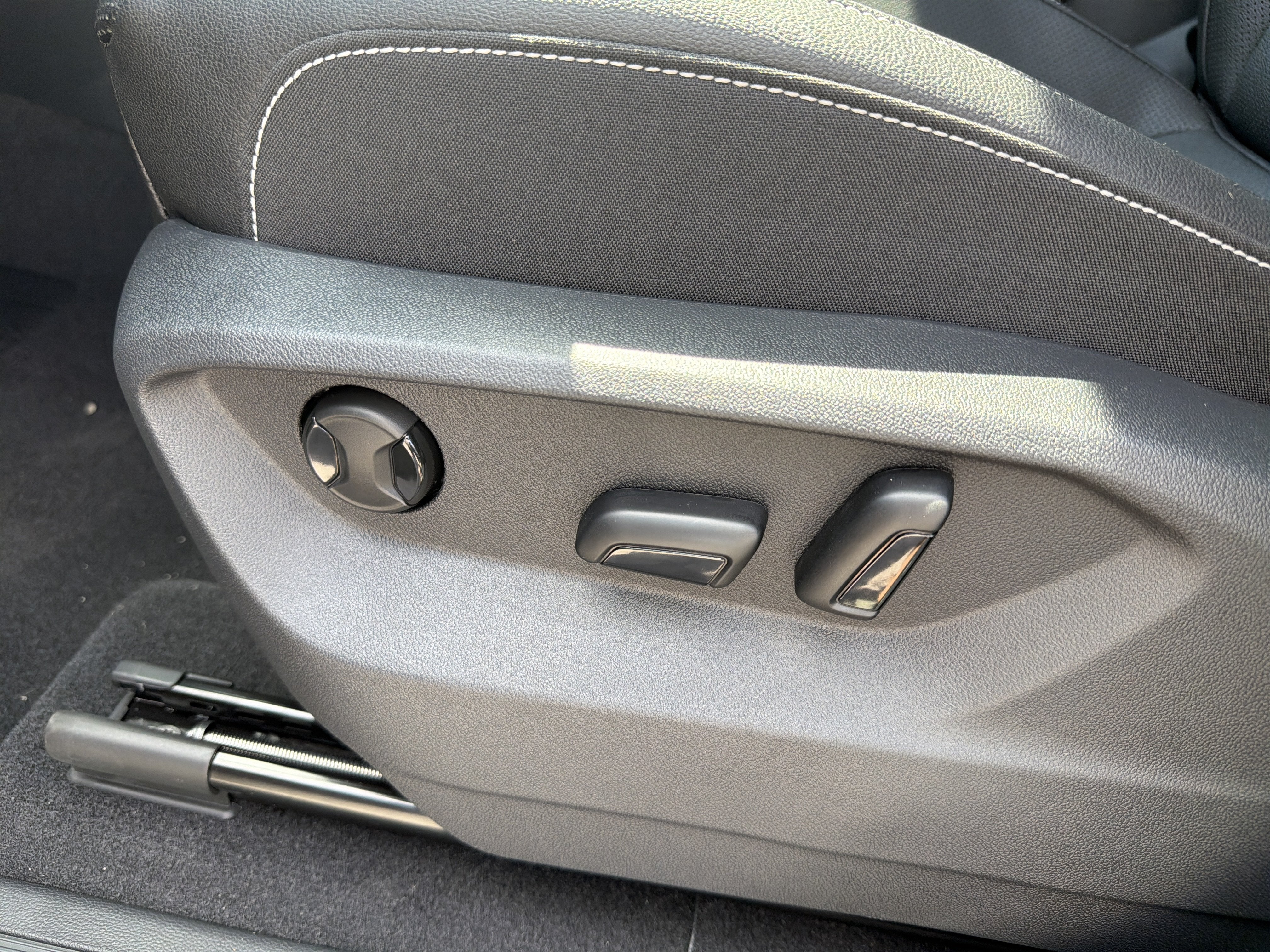 2026 Volkswagen Atlas 2.0T SE 4MOTION