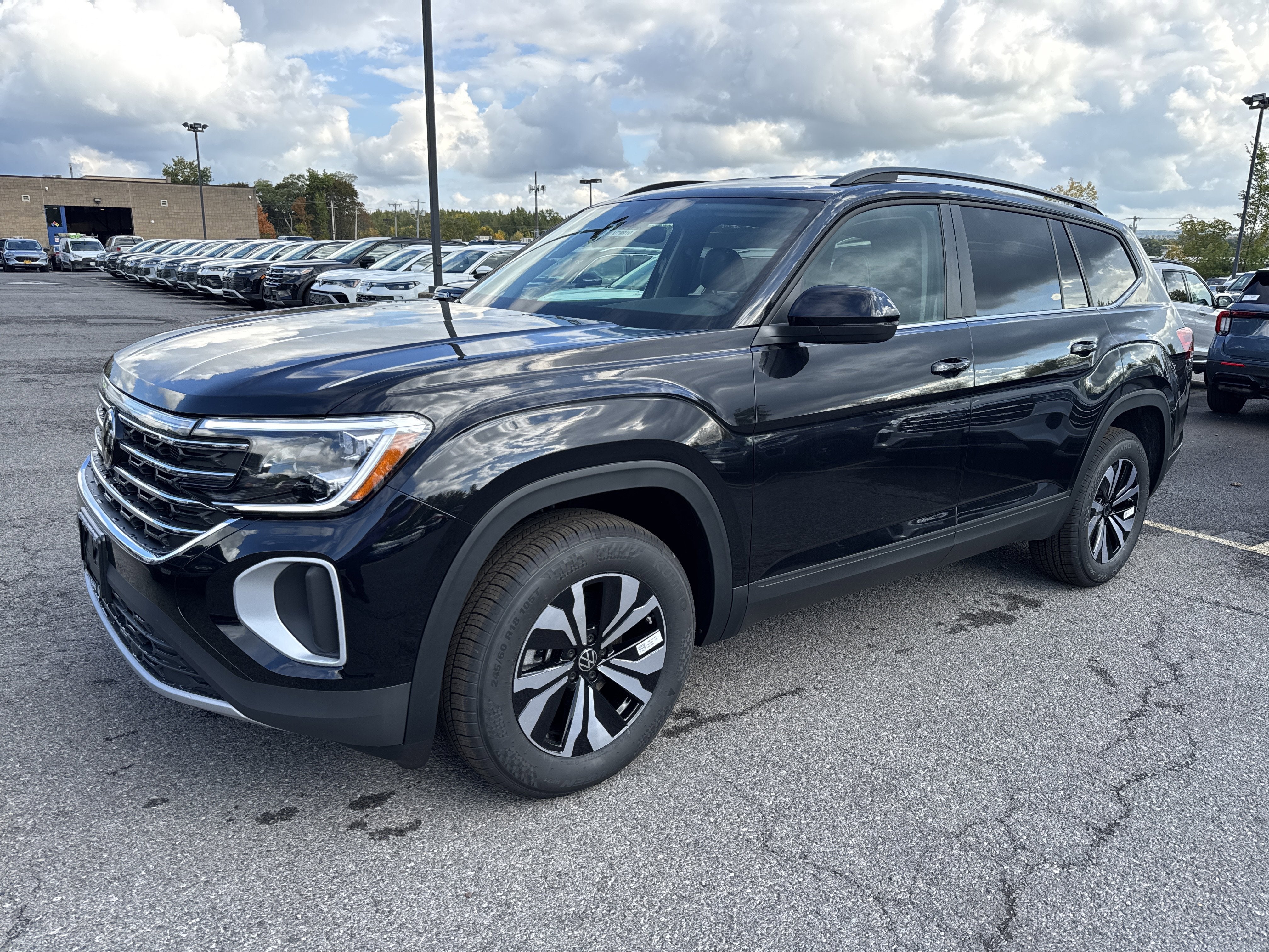 2026 Volkswagen Atlas 2.0T SE 4MOTION