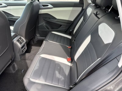 2026 Volkswagen Taos SEL 4MOTION