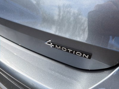 2026 Volkswagen Taos SEL 4MOTION