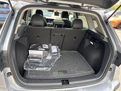 2025 Volkswagen Taos SEL 4MOTION